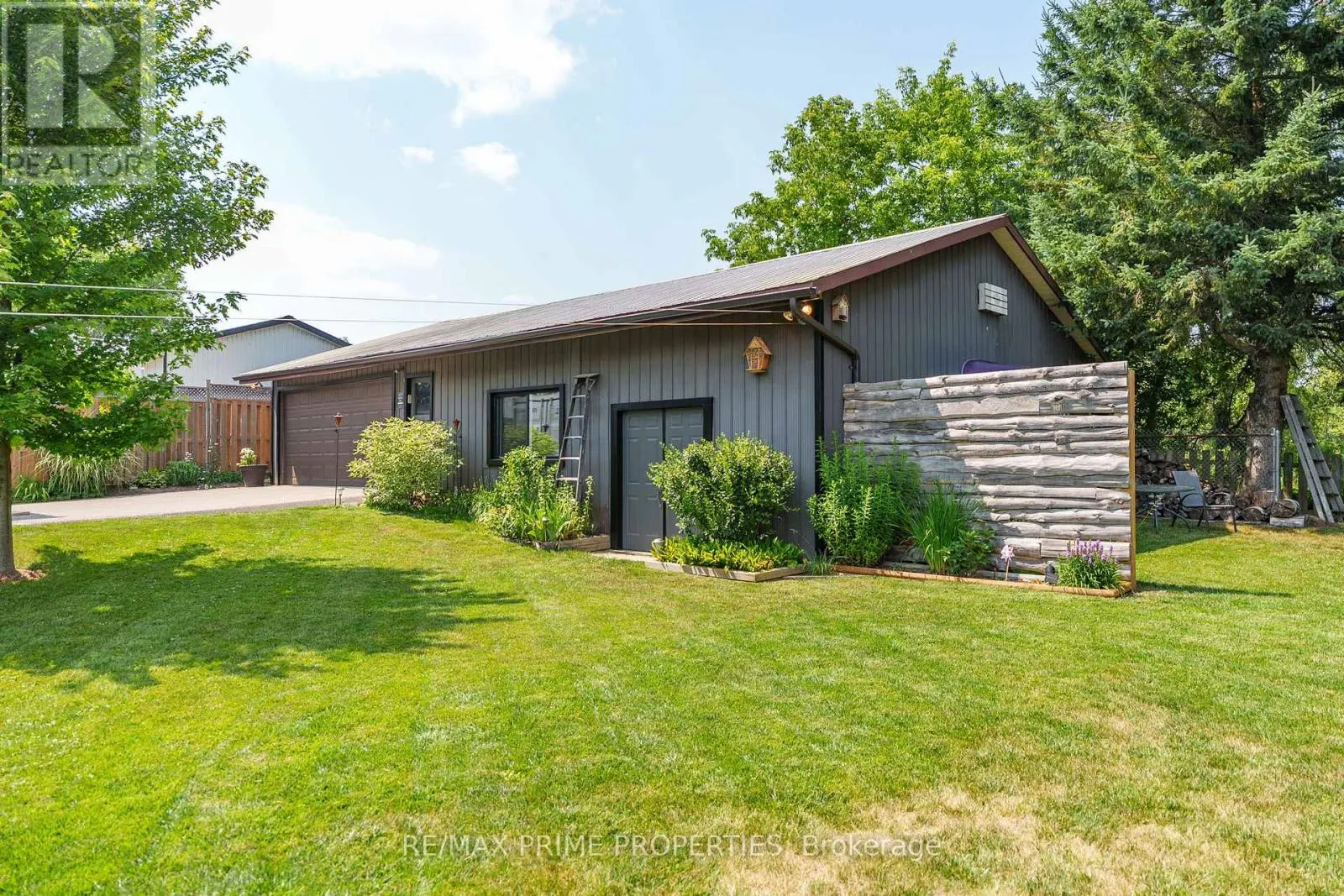 292 ZEPHYR ROAD