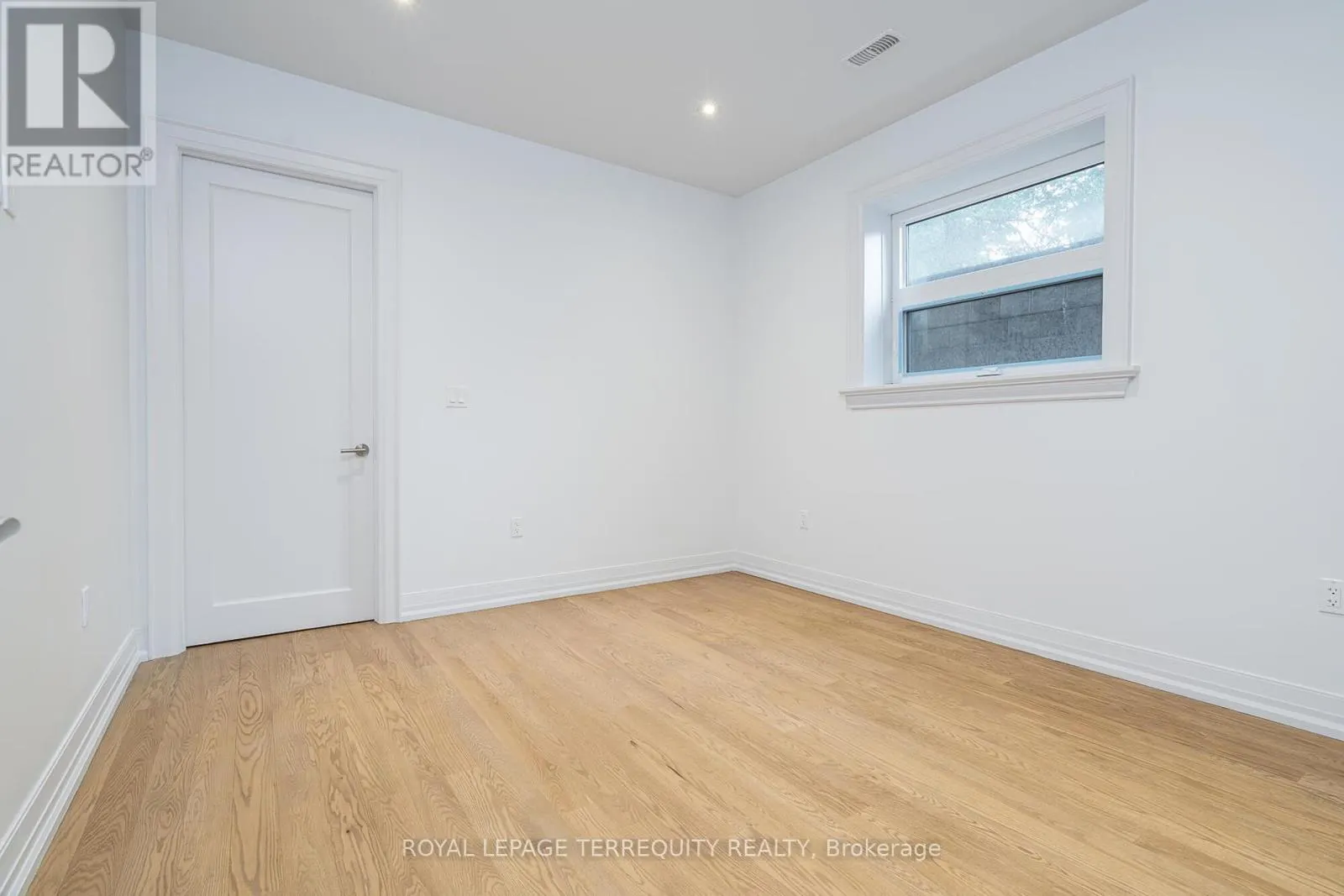 45 SEATON DRIVE