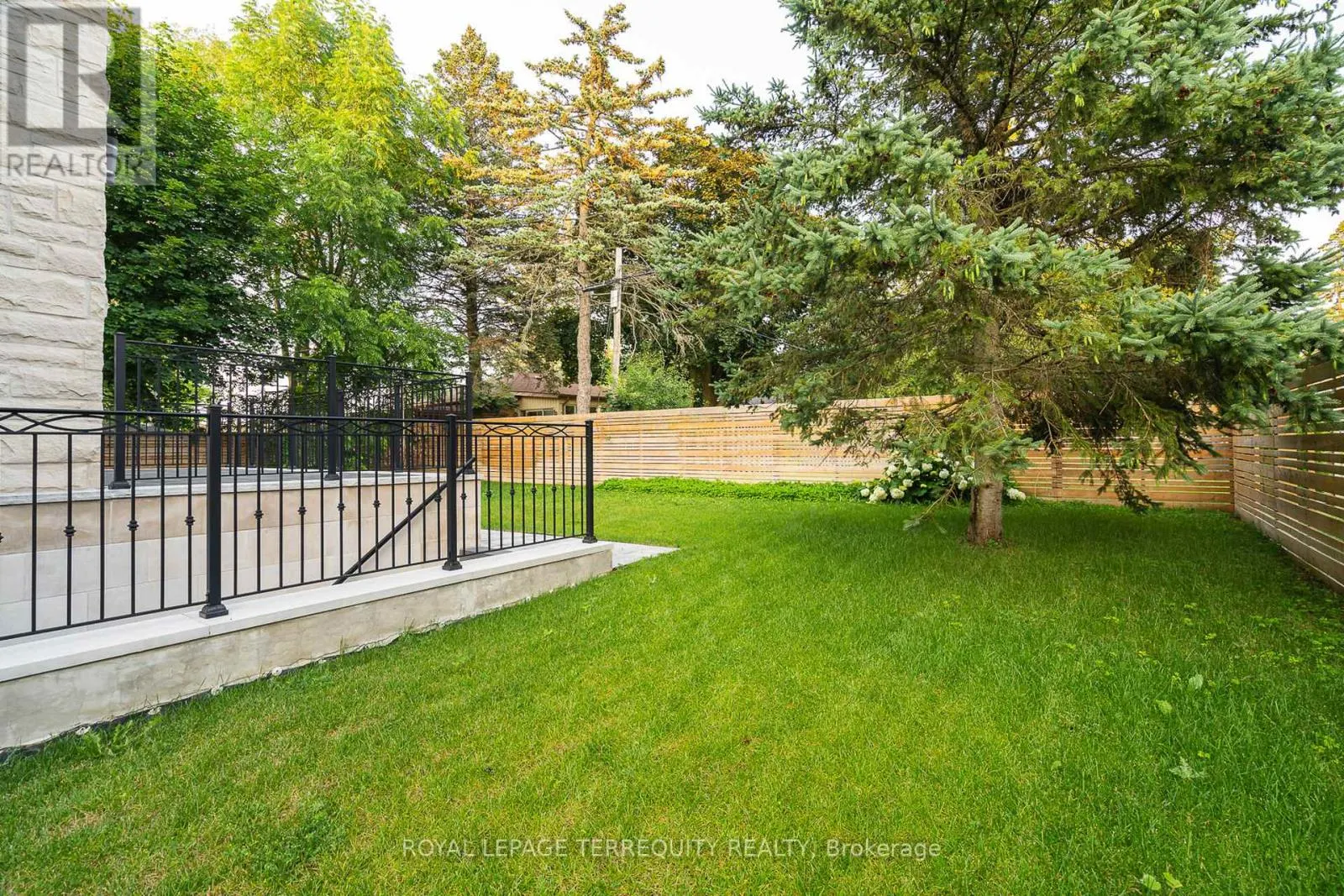 45 SEATON DRIVE