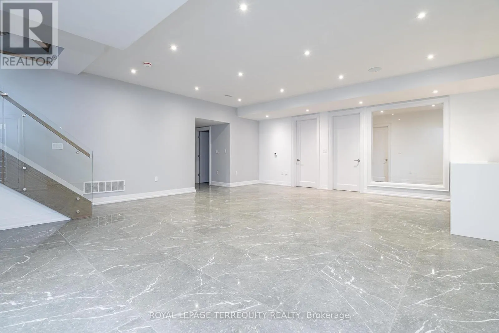 45 SEATON DRIVE