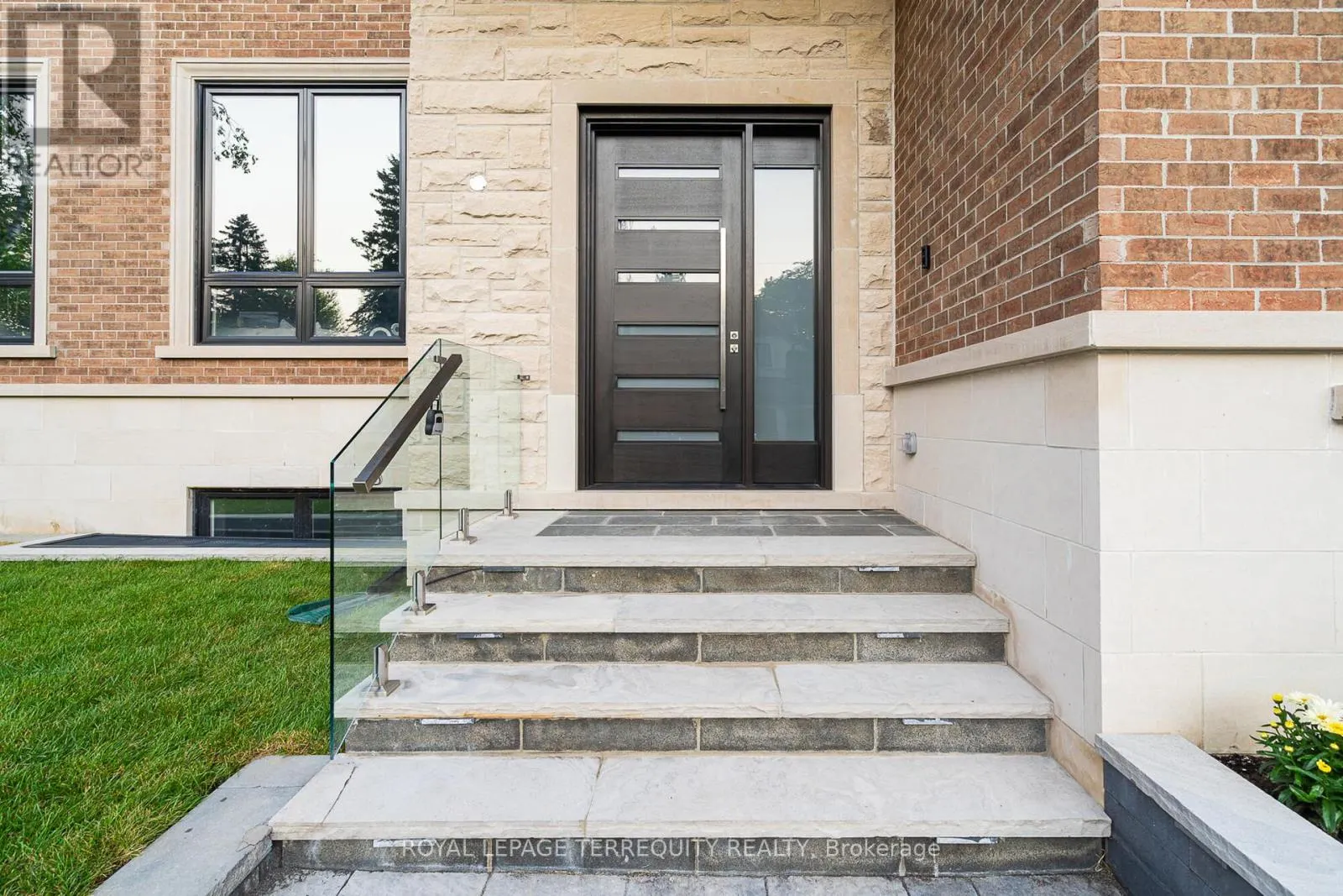 45 SEATON DRIVE