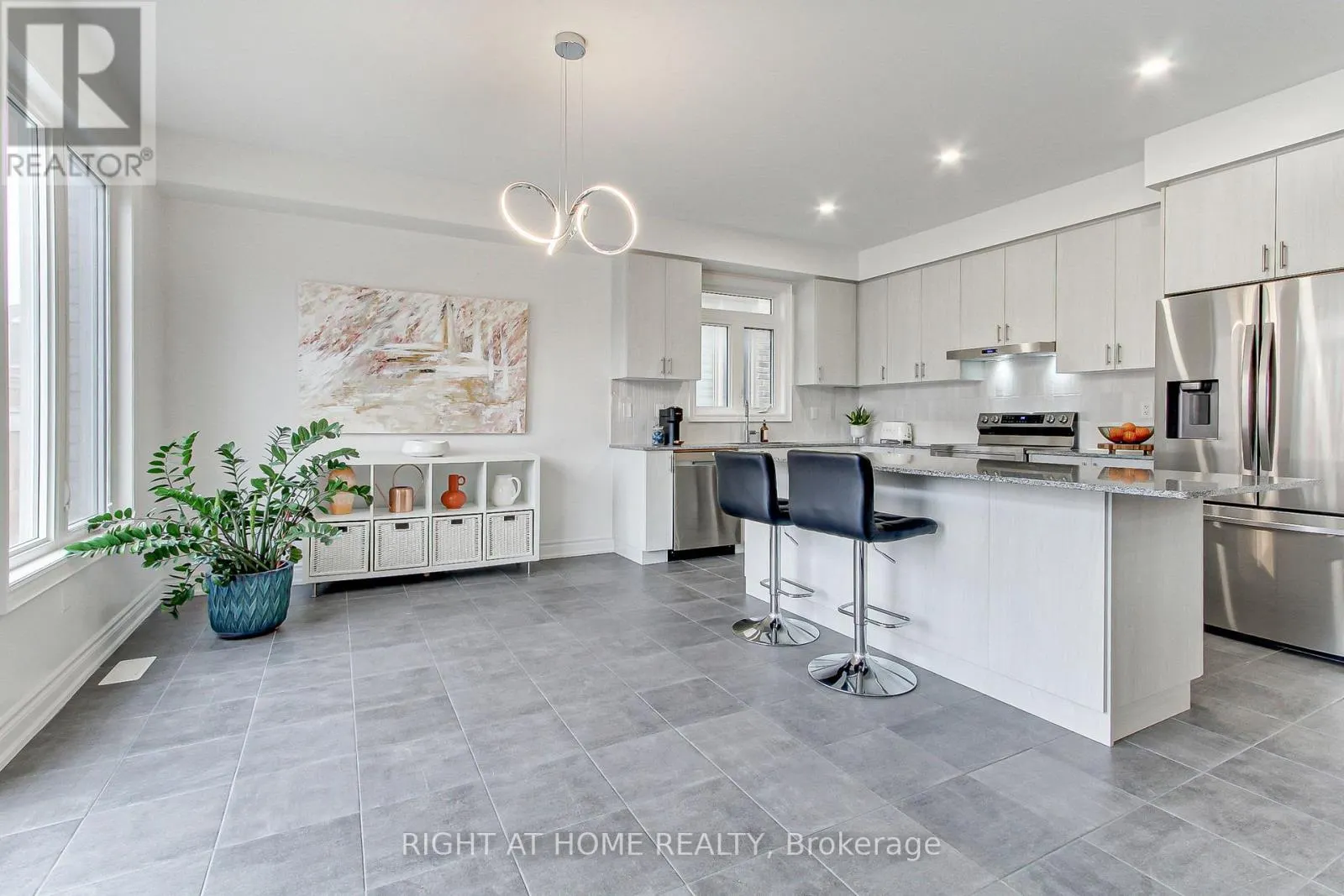 29 PEAR BLOSSOM WAY
