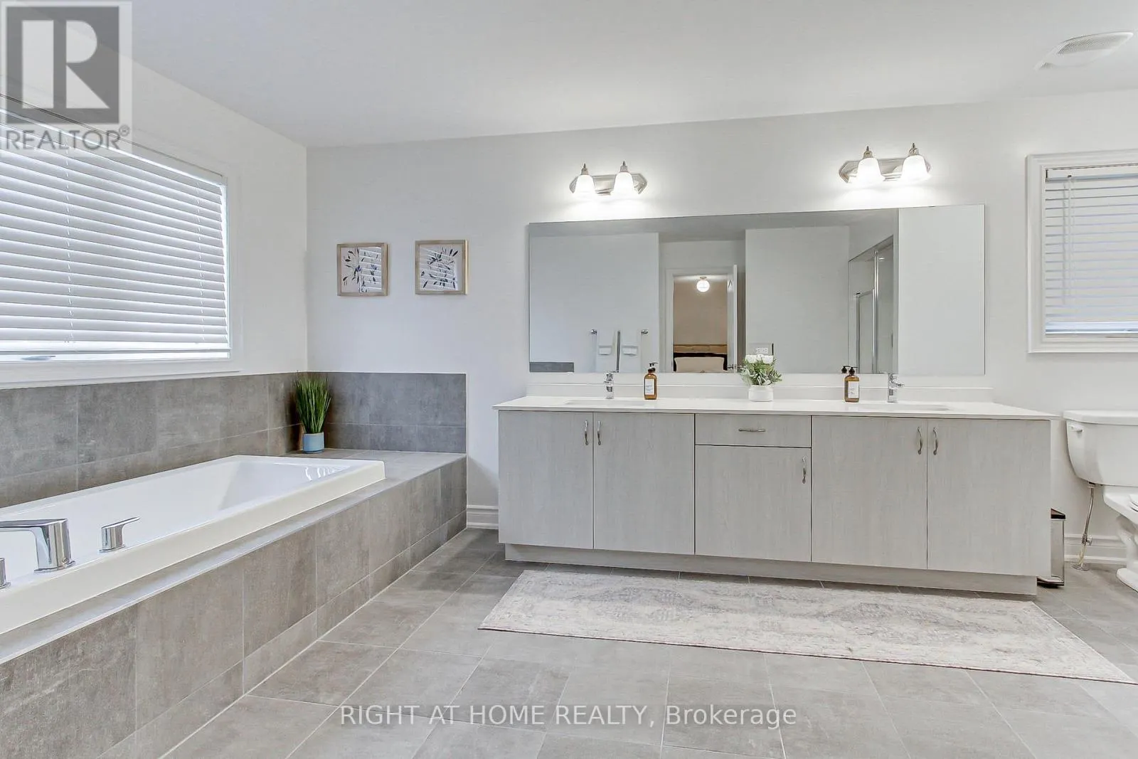 29 PEAR BLOSSOM WAY