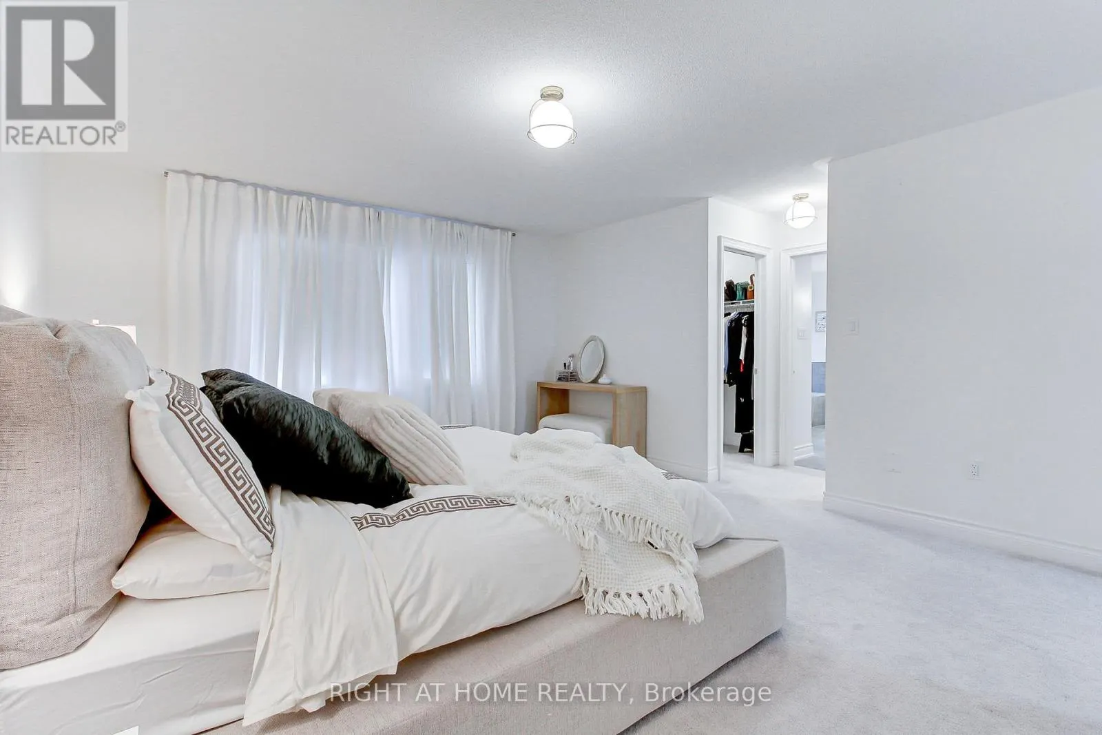 29 PEAR BLOSSOM WAY