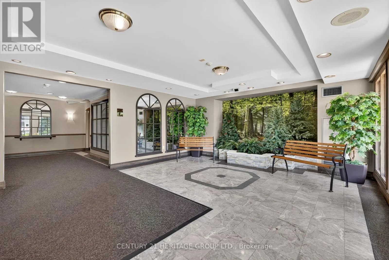 1003 - 270 DAVIS DRIVE