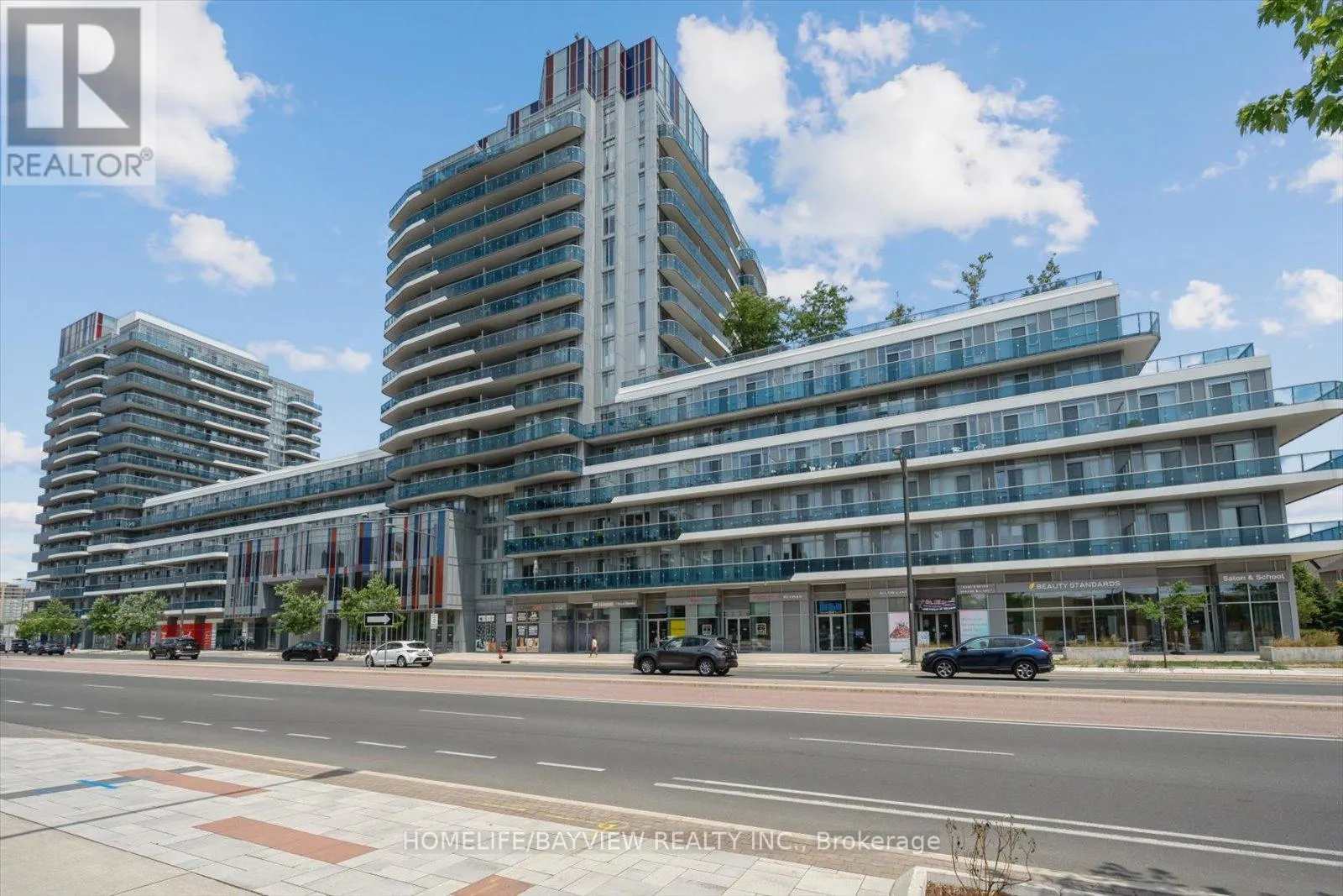 220 - 9471 YONGE STREET