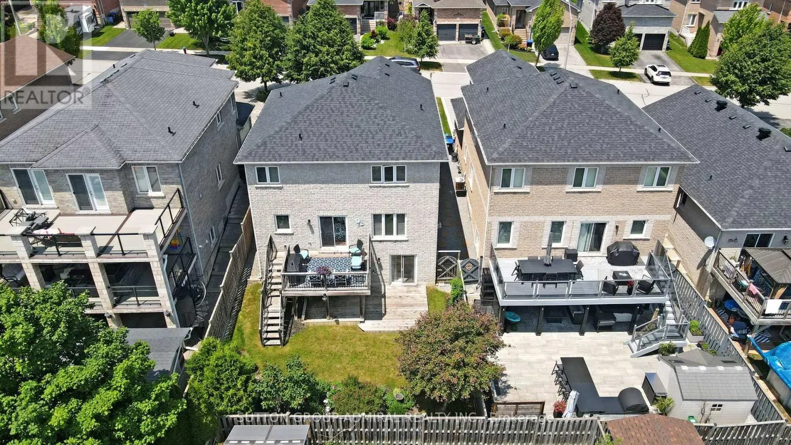 35 WYMAN CRESCENT