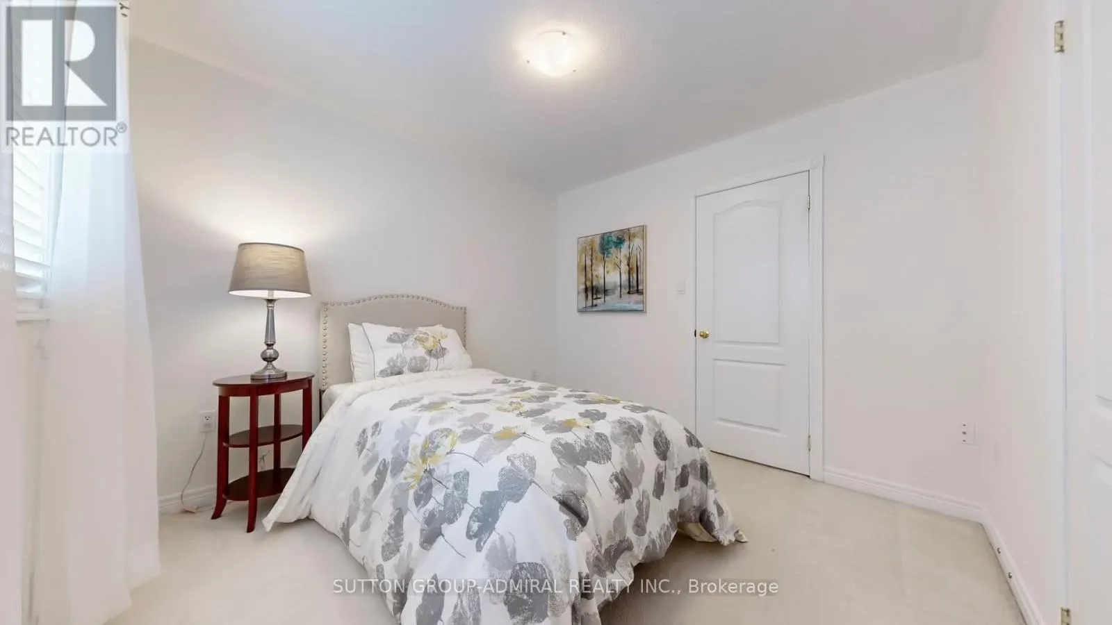 35 WYMAN CRESCENT