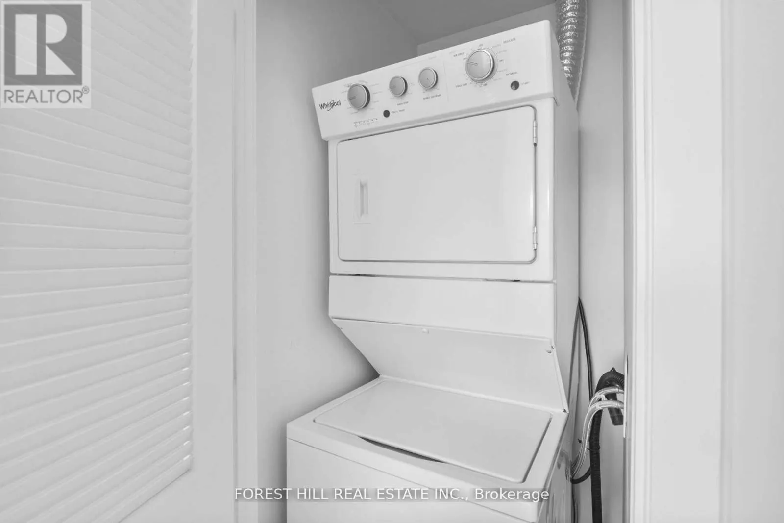427D - 333 SEA RAY AVENUE