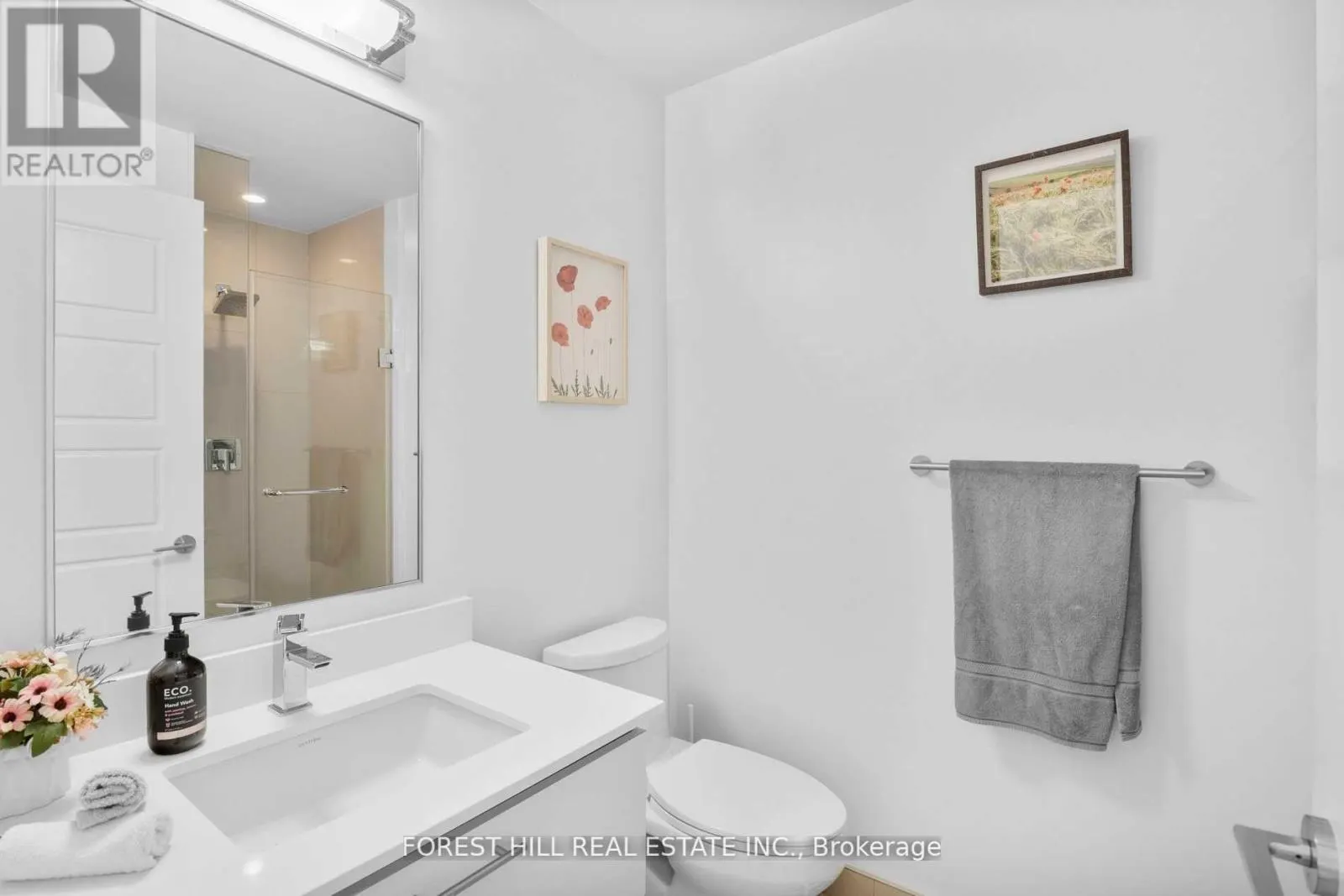 427D - 333 SEA RAY AVENUE