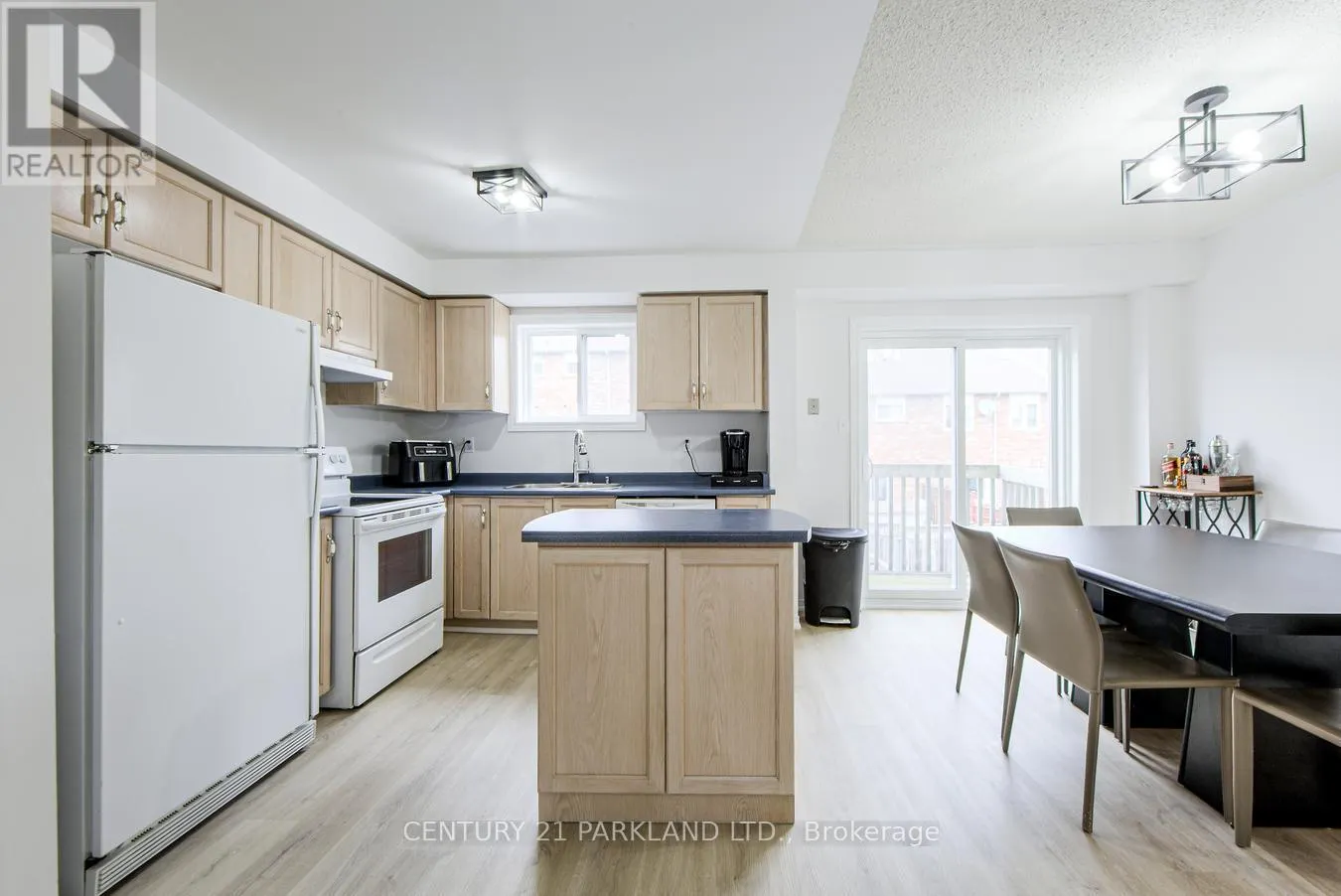 26 KELSO CRESCENT