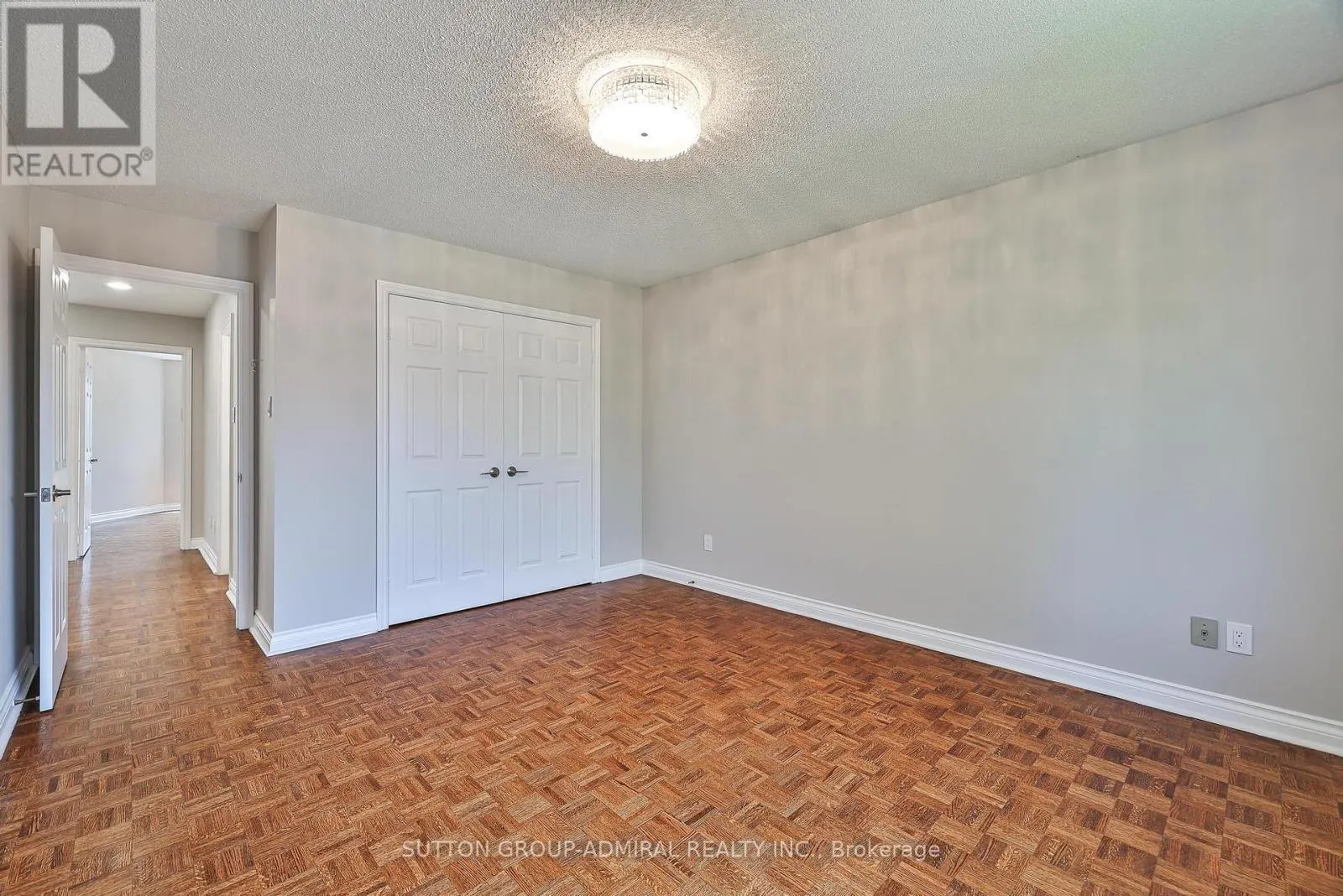 27 GREEN ACRES ROAD