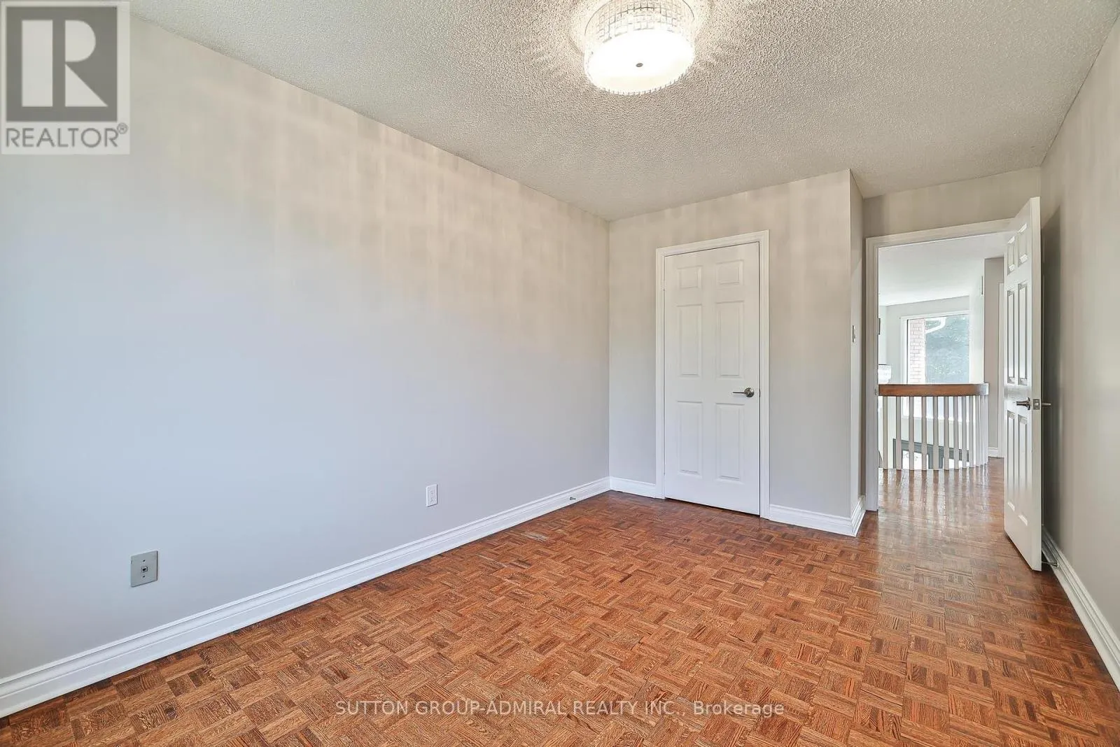 27 GREEN ACRES ROAD