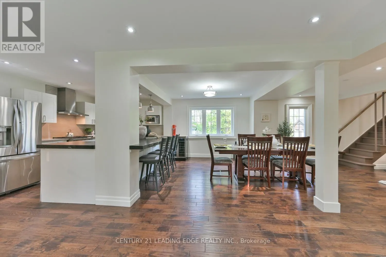 5845 AURORA ROAD
