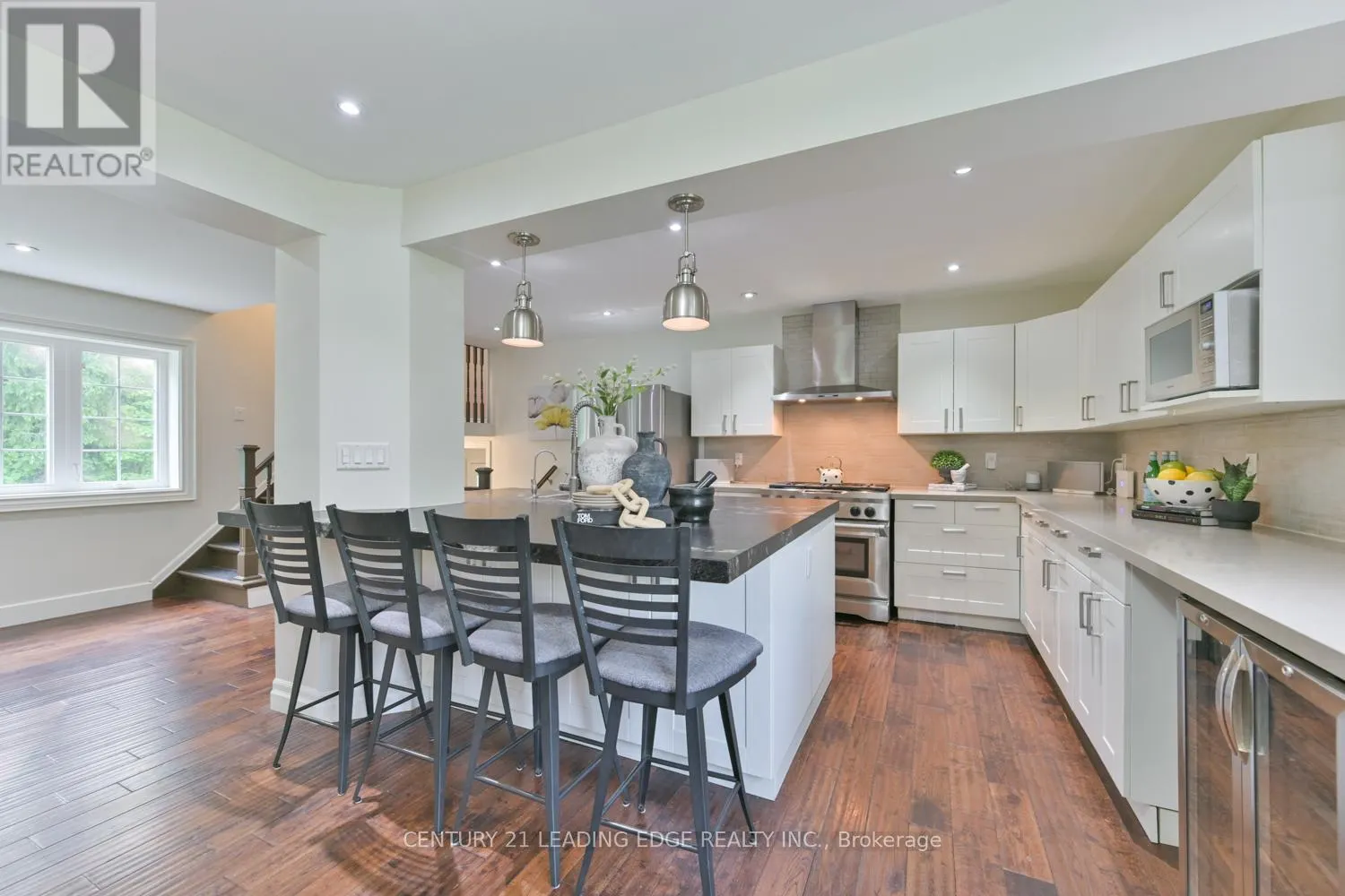 5845 AURORA ROAD
