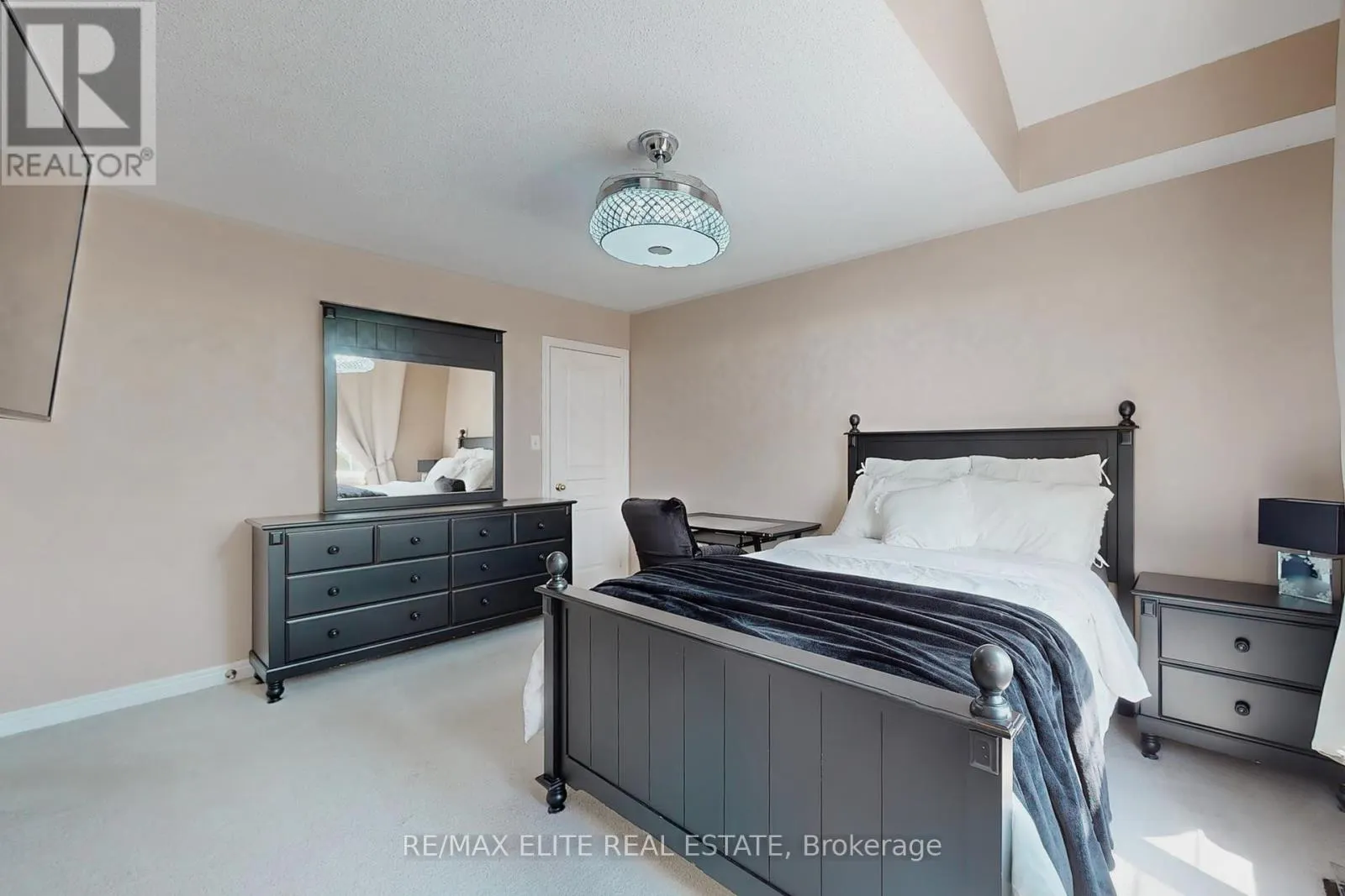 1226 ATKINS DRIVE