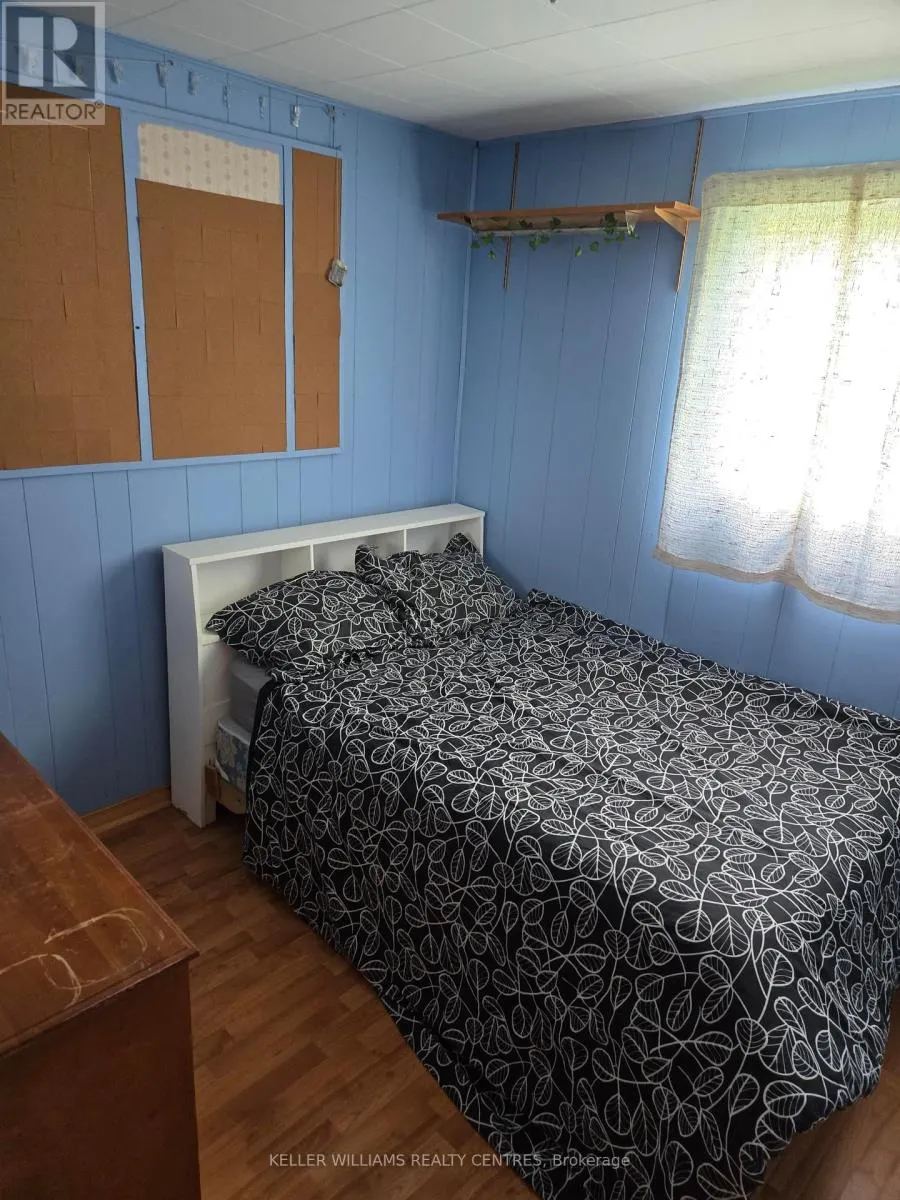 LOT 160 SNAKE ISLAND