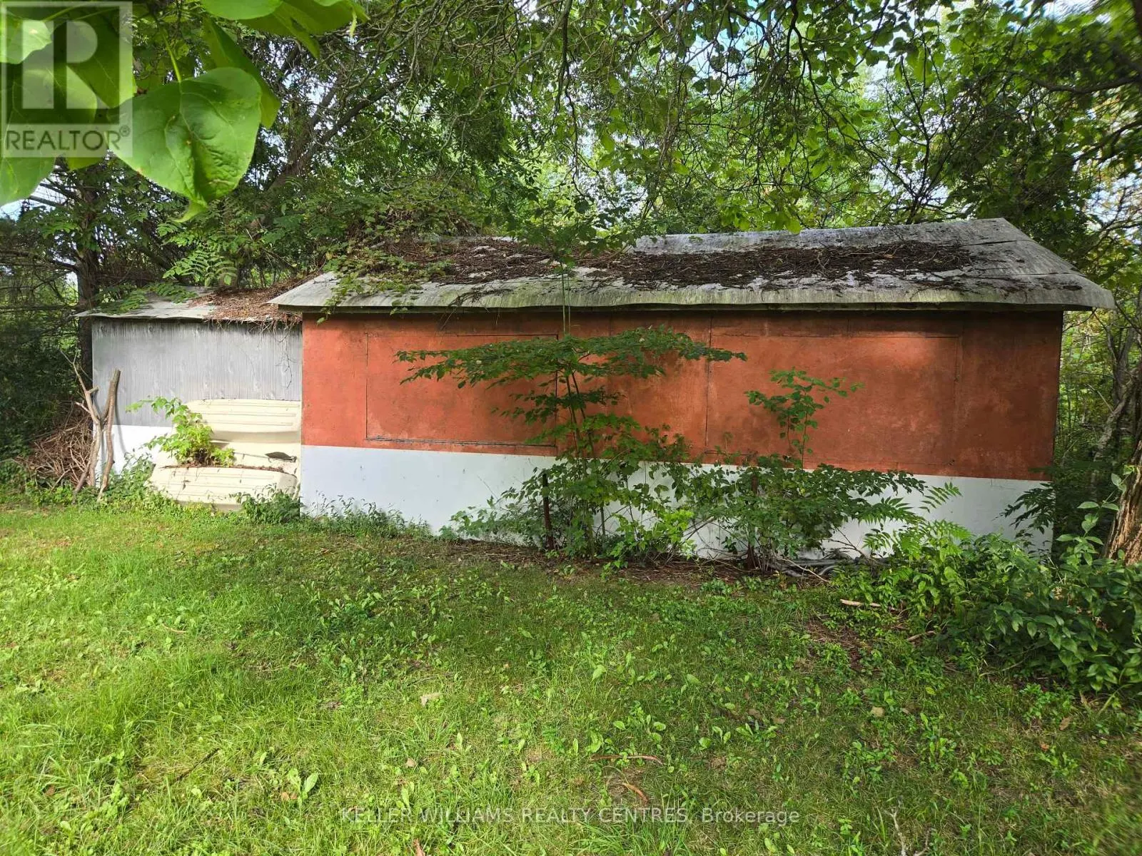 LOT 160 SNAKE ISLAND