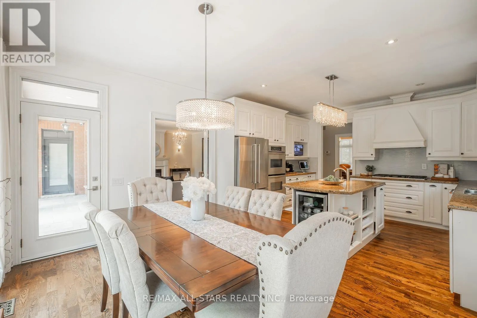 2 ROBERT GRAY ROAD