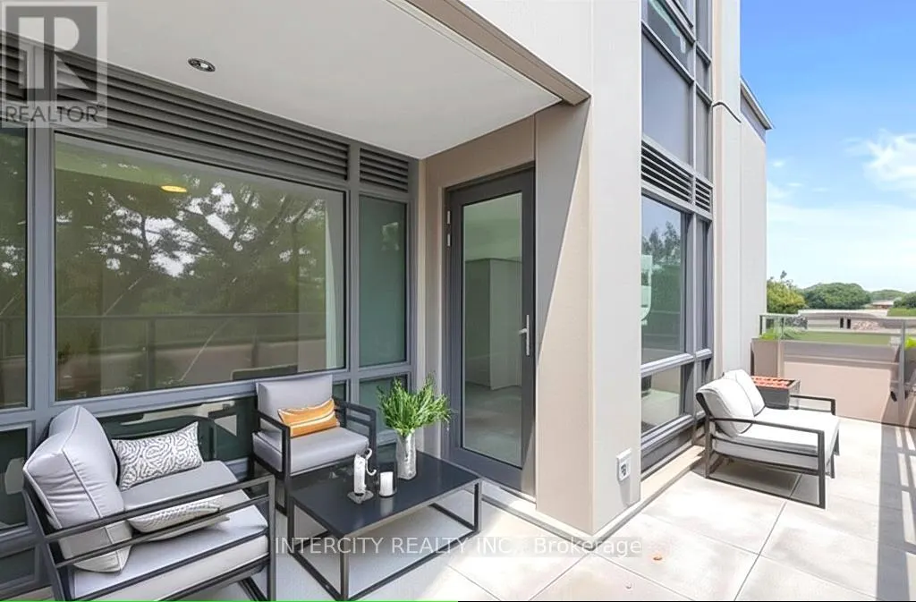 247 - 2075 KING ROAD