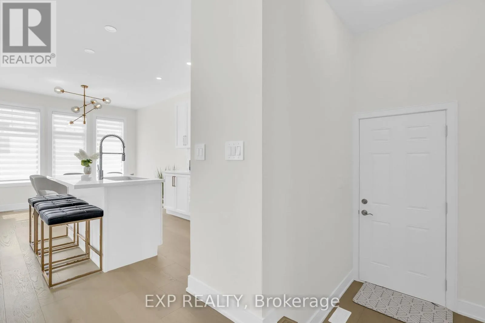 10 PALMIRA DRIVE