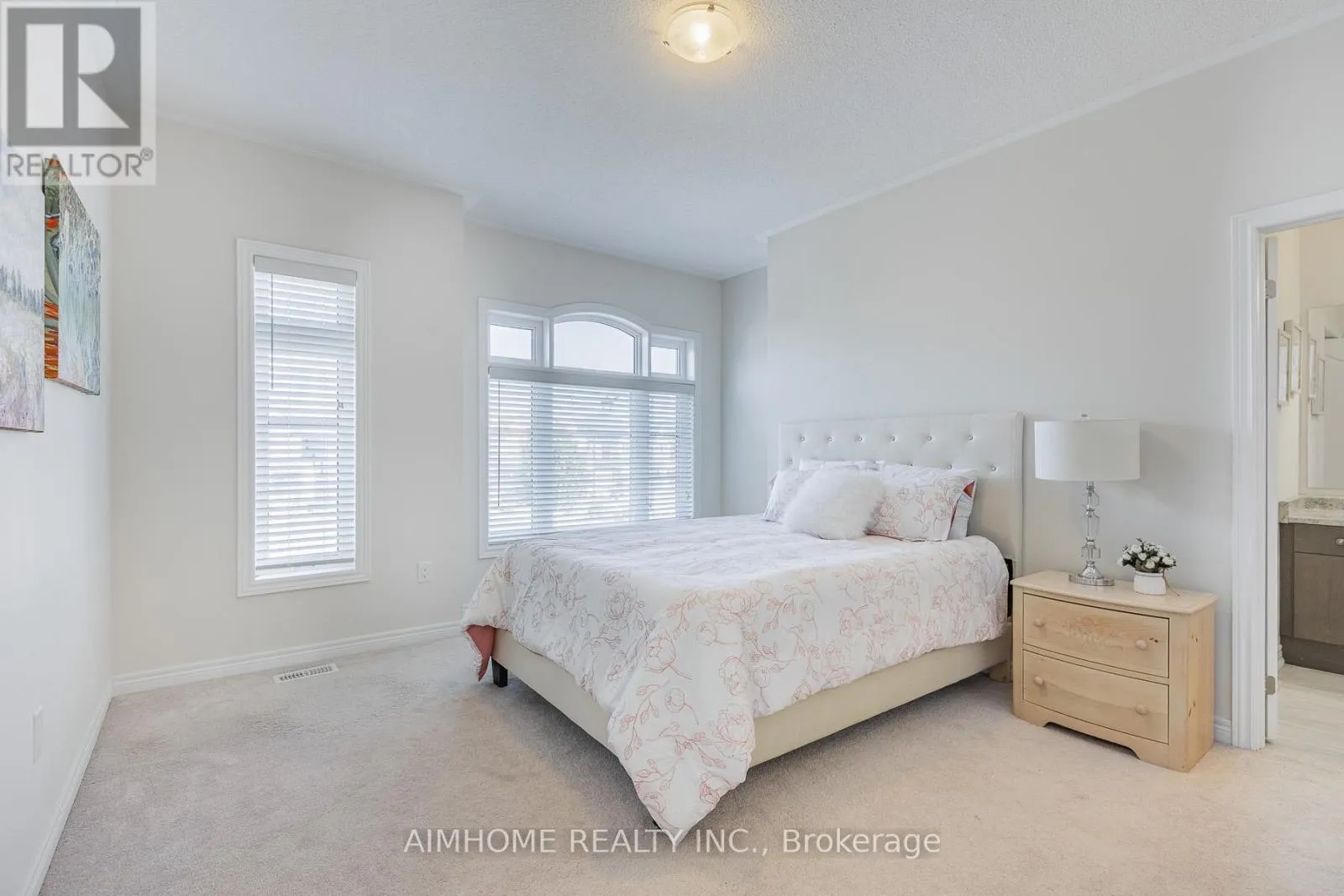 39 BOLSBY COURT