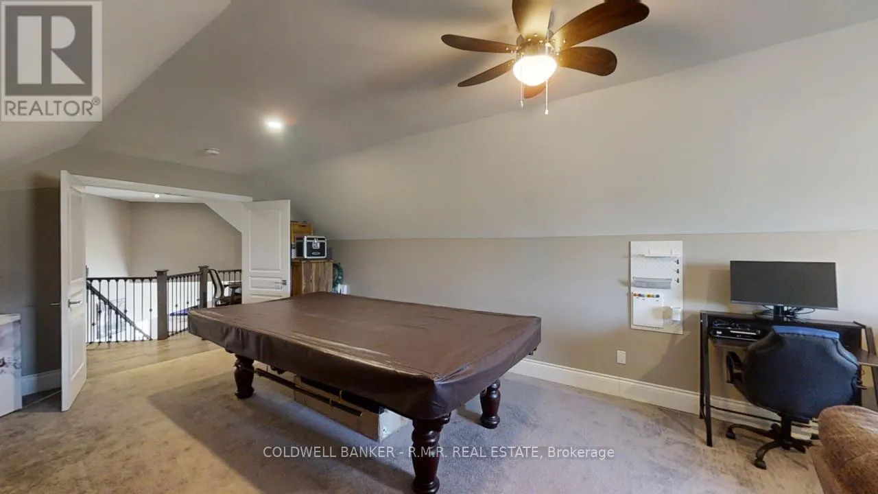 470 BLUE MOUNTAIN ROAD