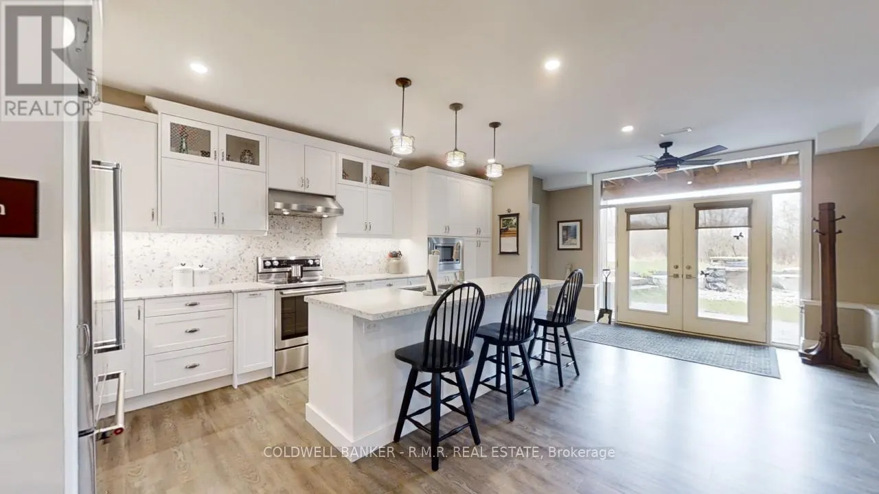 470 BLUE MOUNTAIN ROAD
