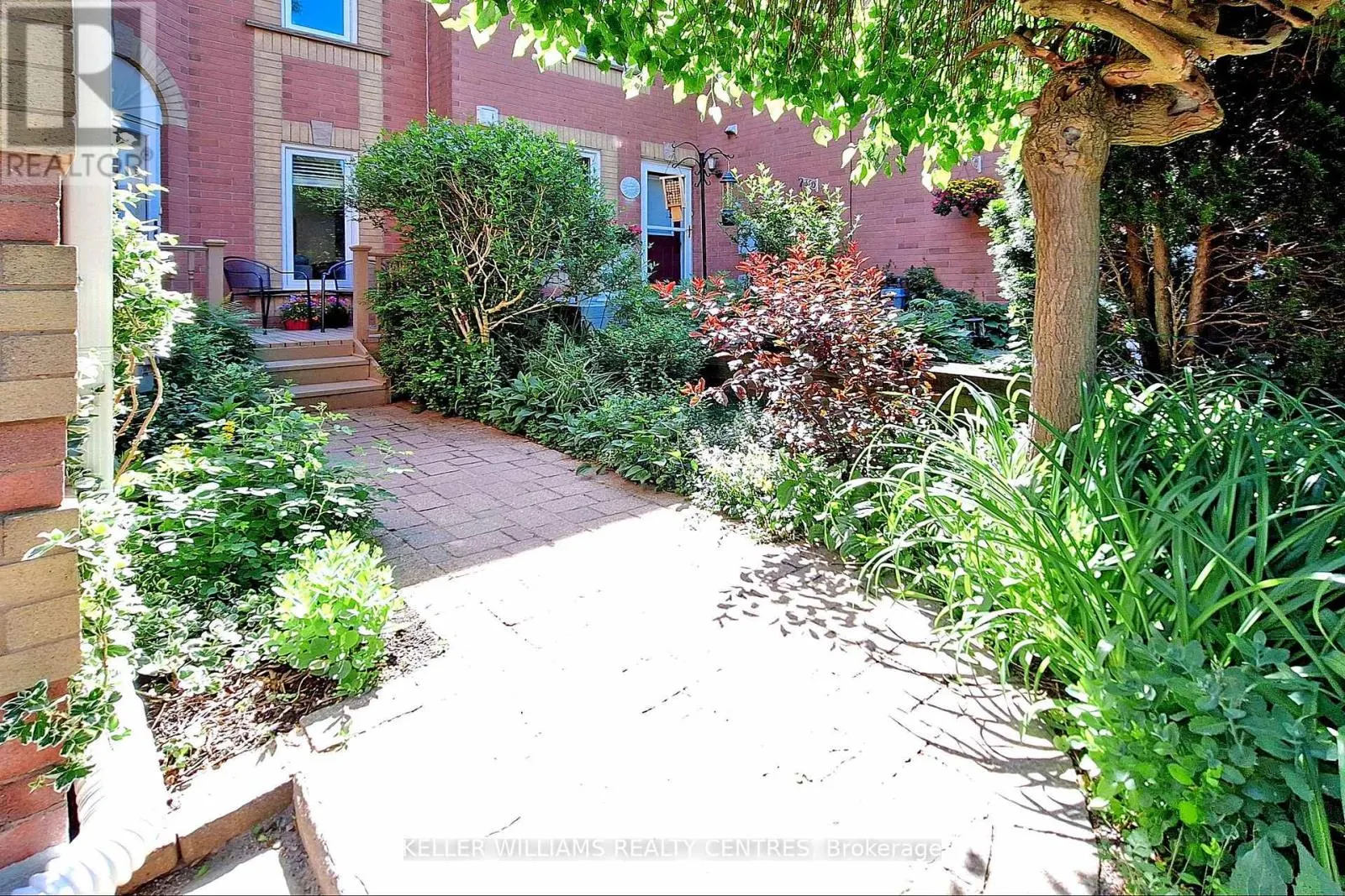 42 COVENT CRESCENT