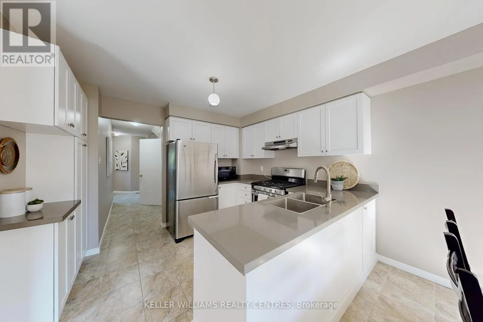 42 COVENT CRESCENT