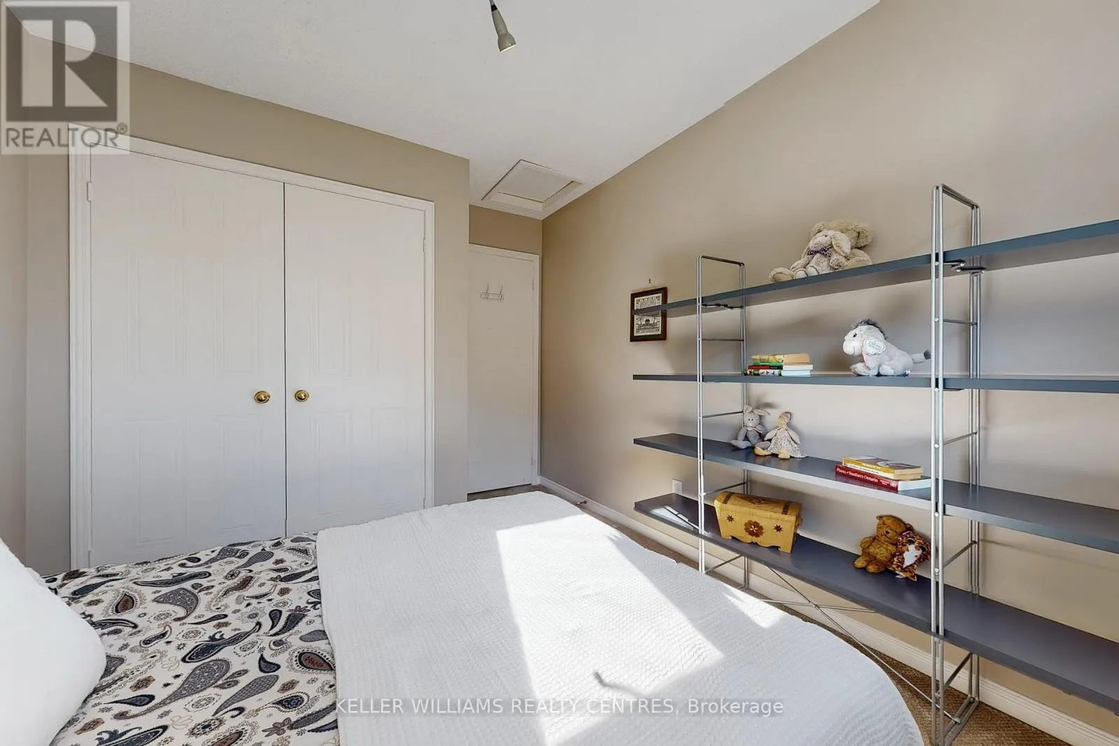 42 COVENT CRESCENT