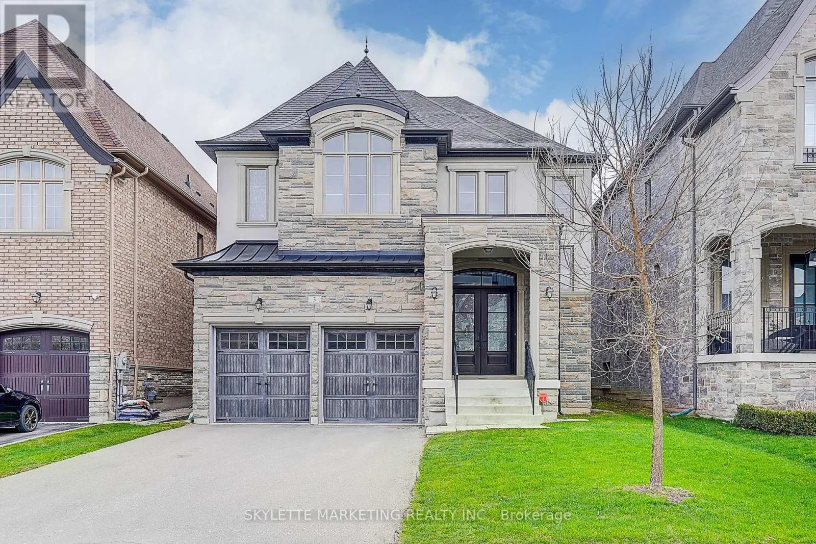 3 LAVENDER VALLEY DRIVE