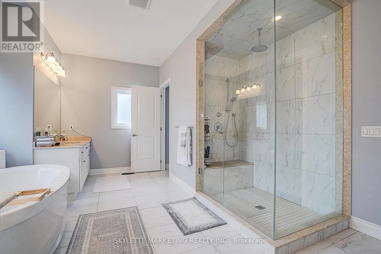 3 LAVENDER VALLEY DRIVE
