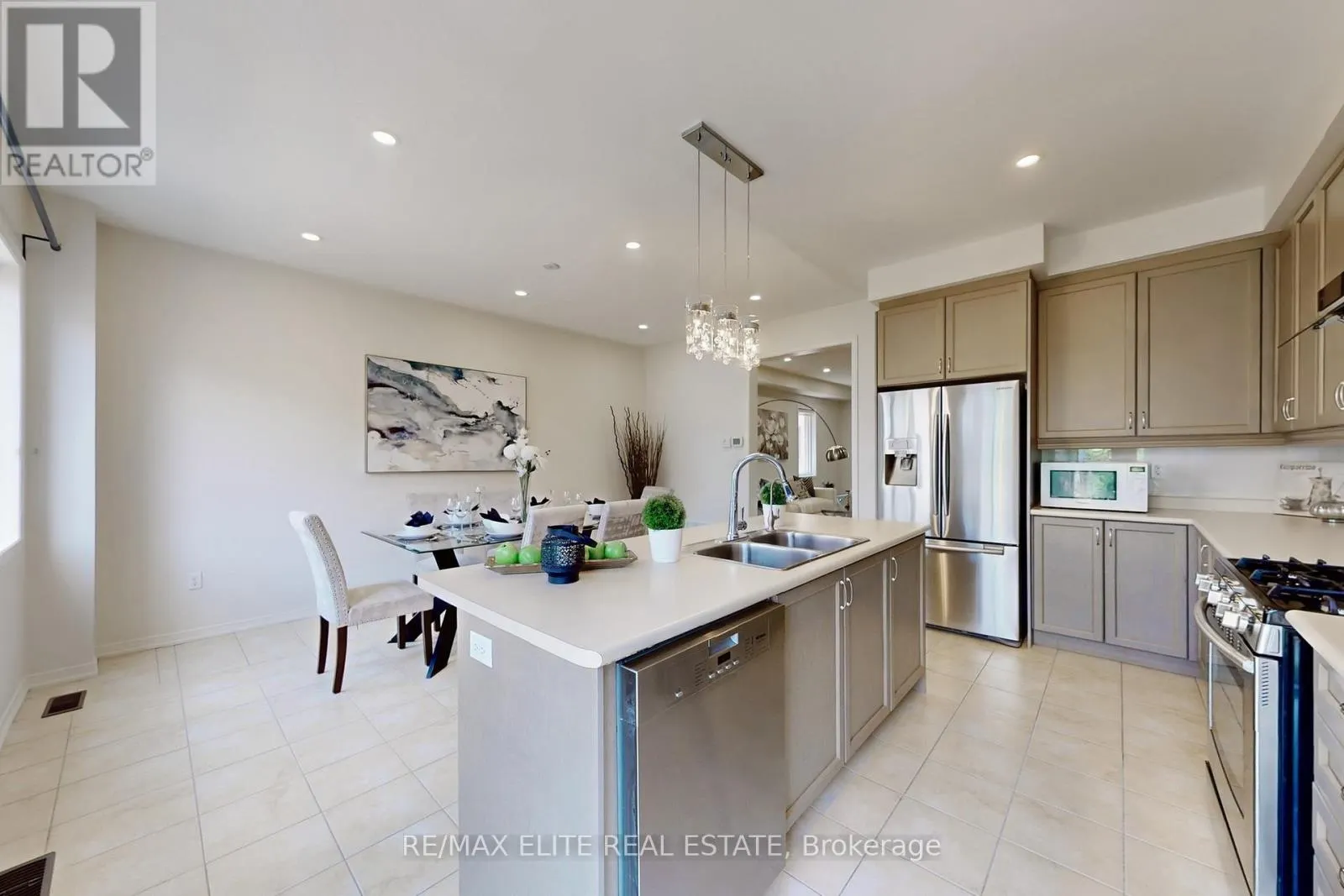 1217 MCCRON CRESCENT