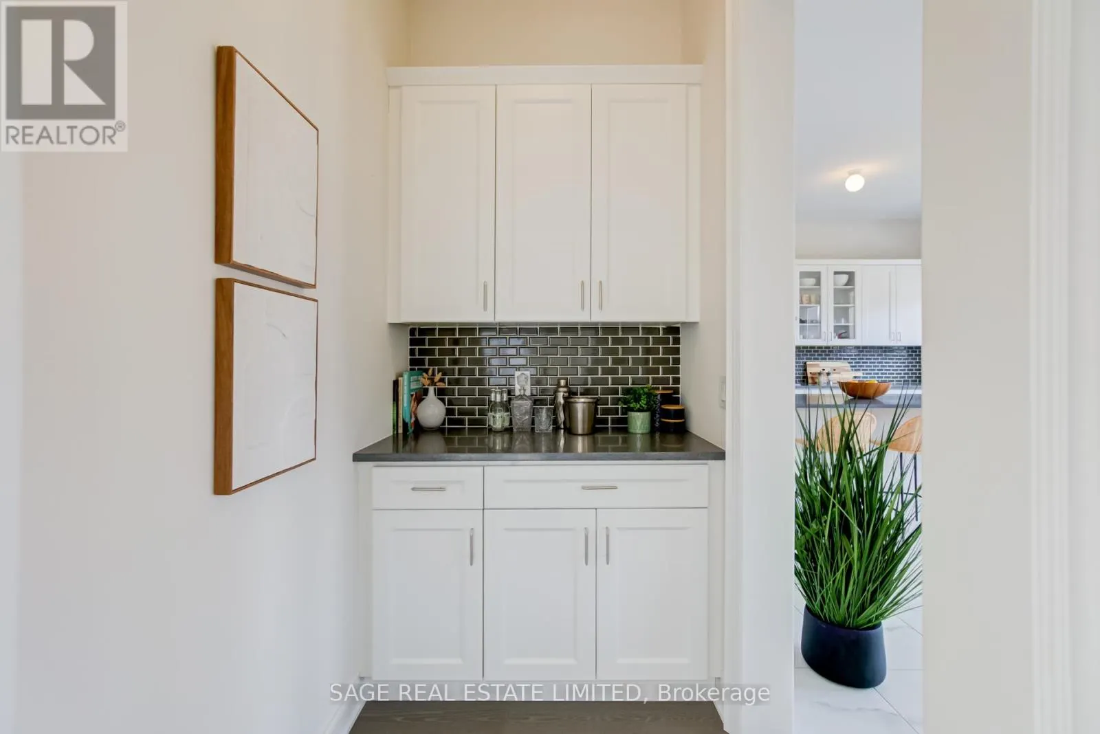 3 JOINER CIRCLE