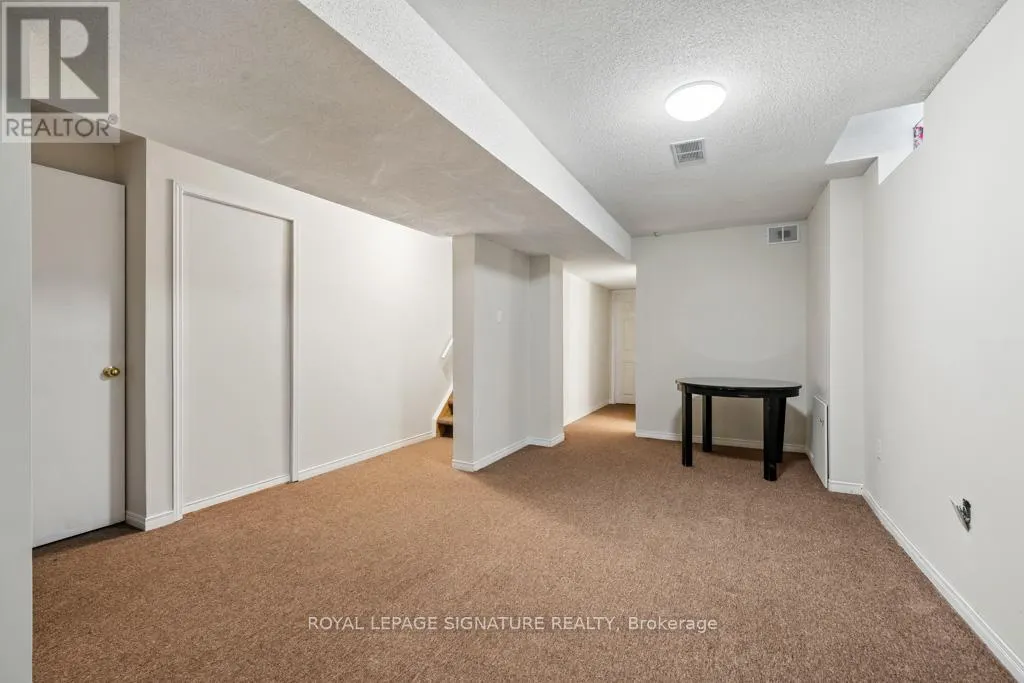 584 DOUBLETREE LANE