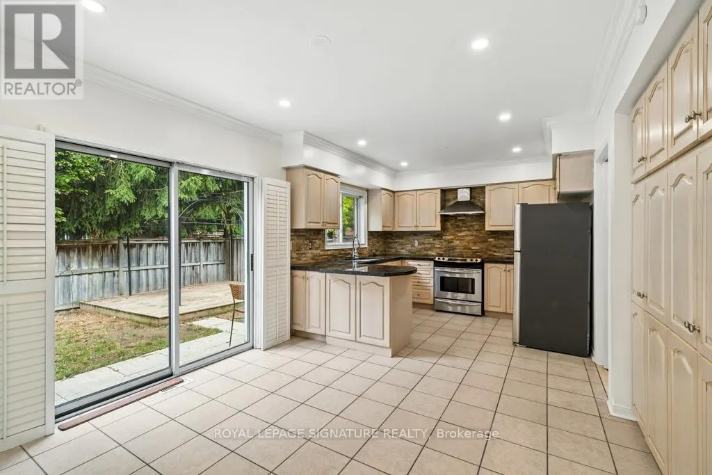 584 DOUBLETREE LANE