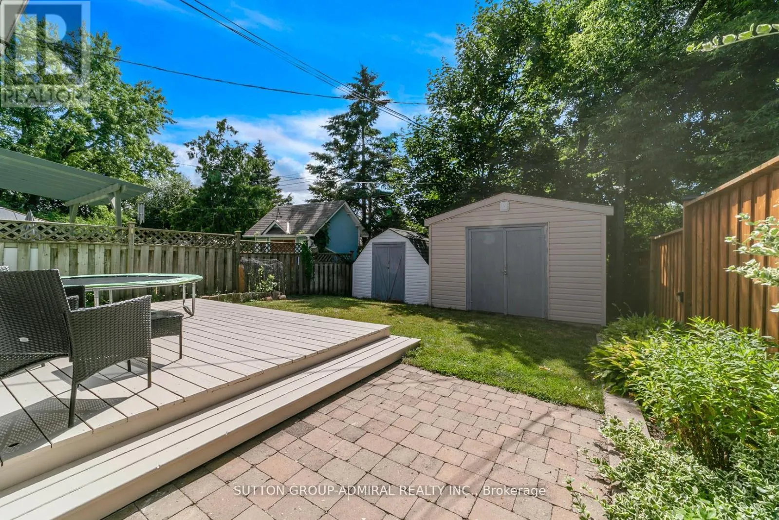 10 KITIMAT CRESCENT