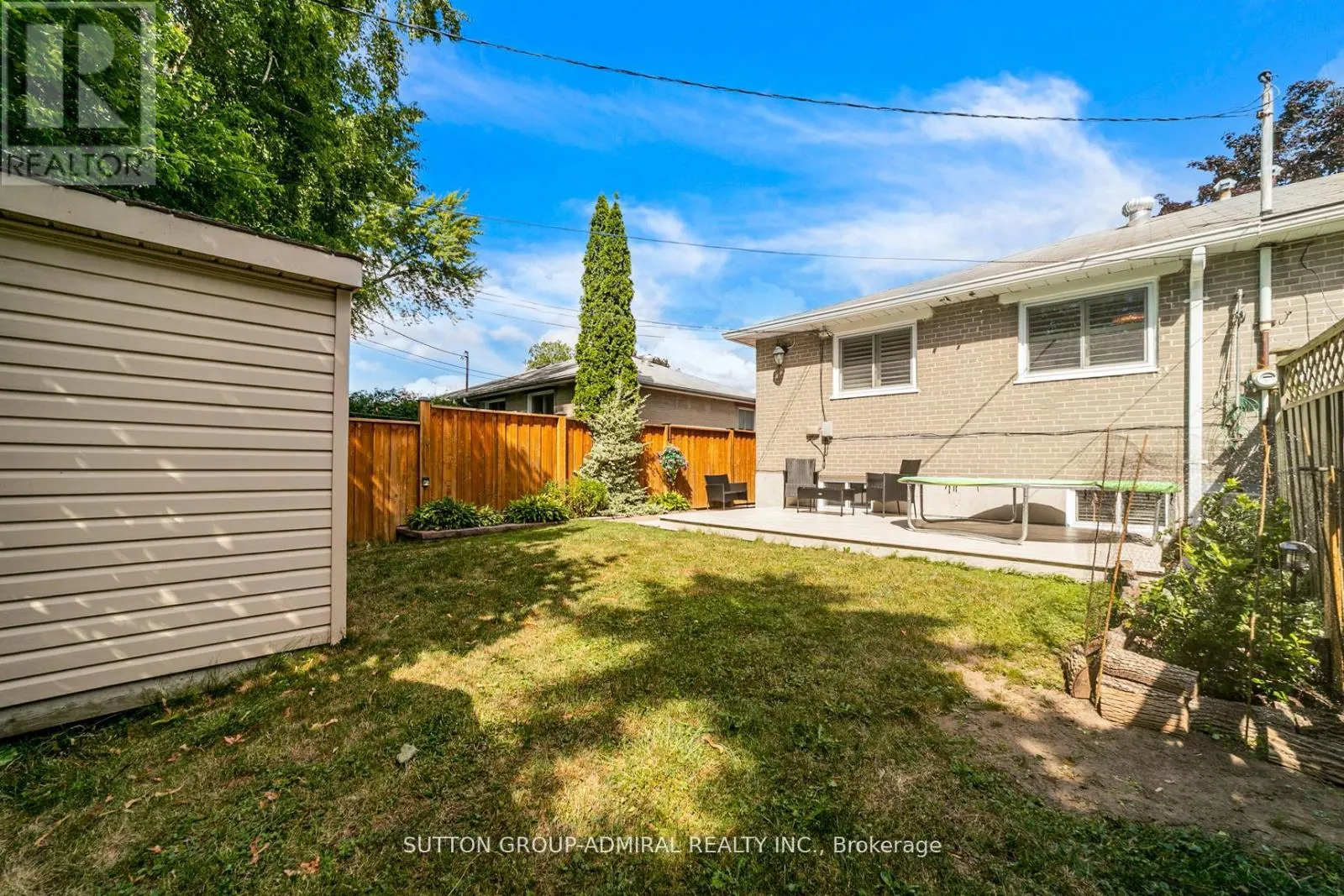 10 KITIMAT CRESCENT