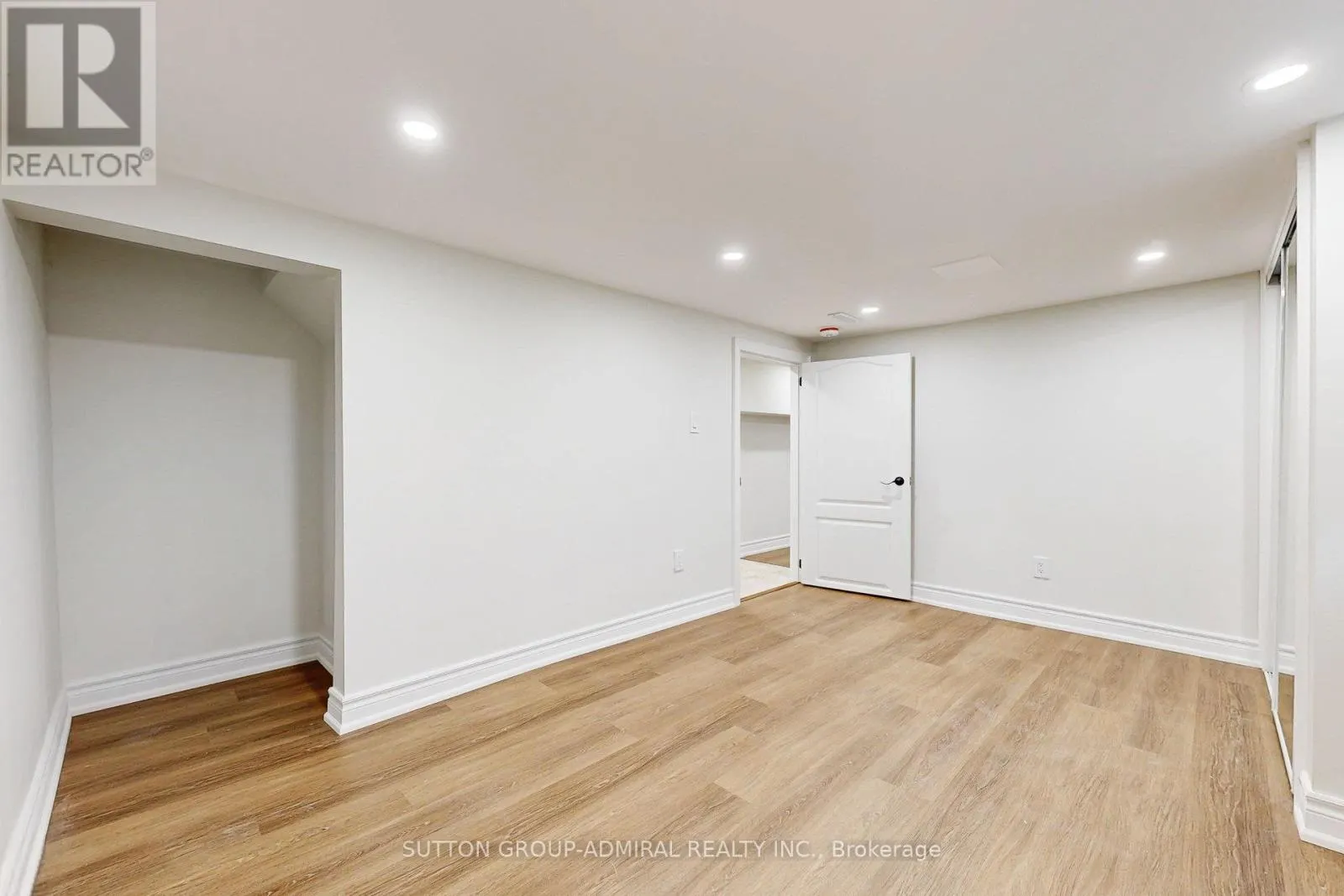 408 ANDREW STREET