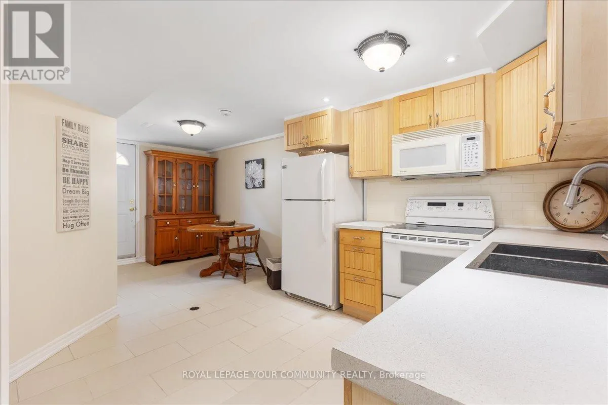 75 HOLLAND RIVER BOULEVARD