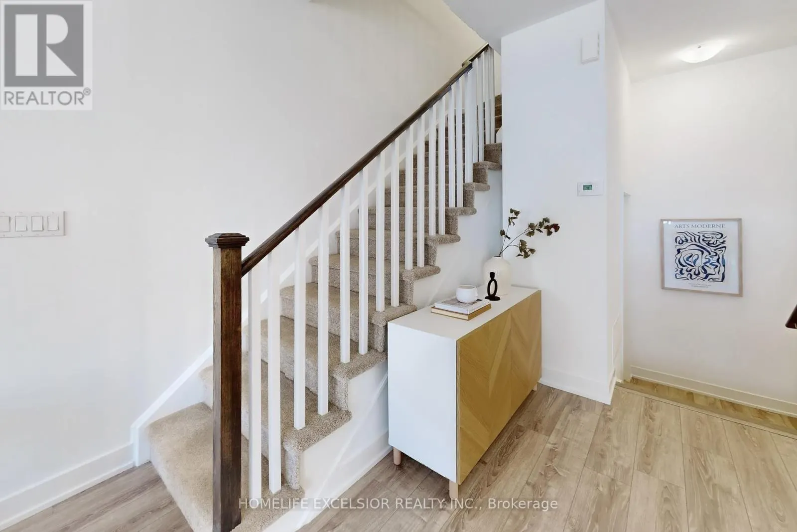 22 NORDIC LANE