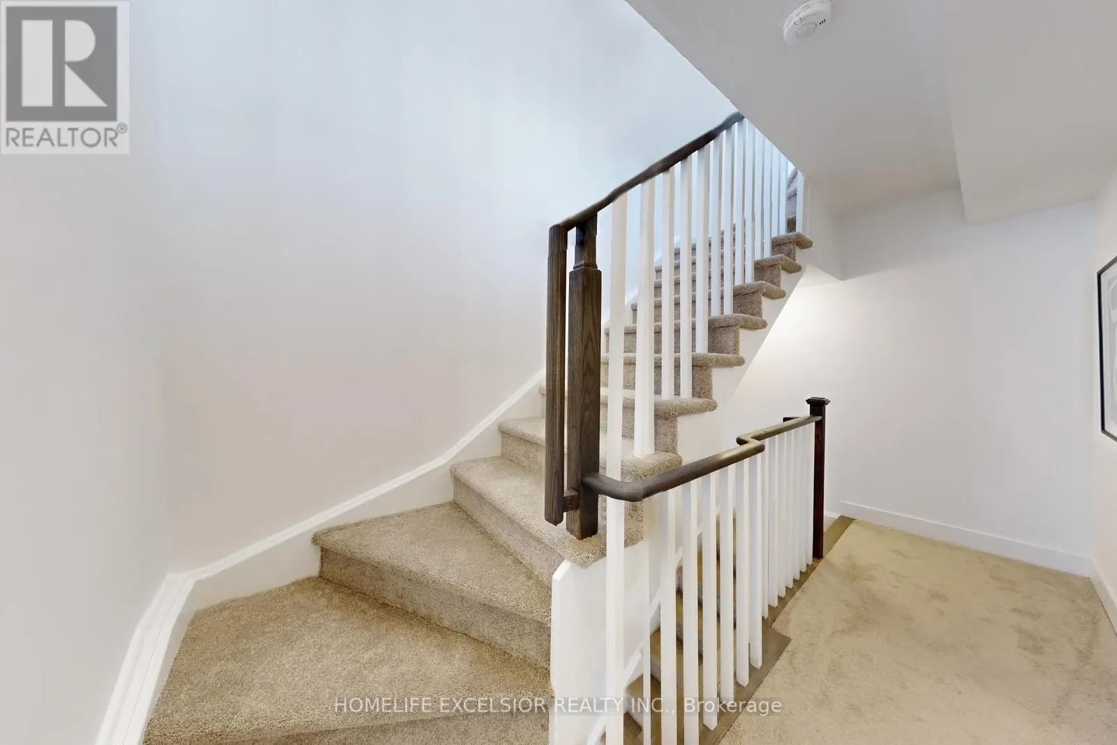 22 NORDIC LANE