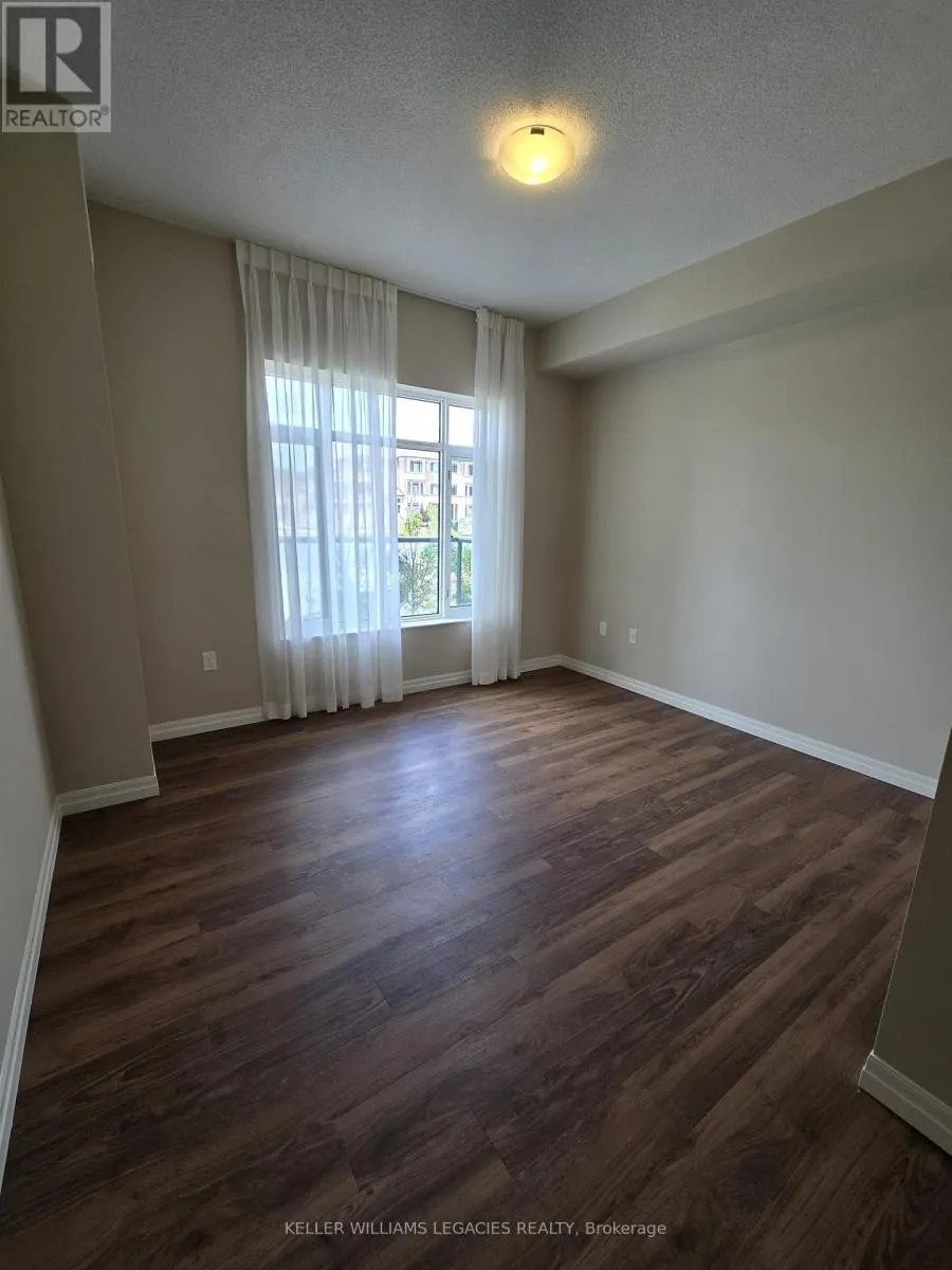 113 - 460 WILLIAM GRAHAM DRIVE