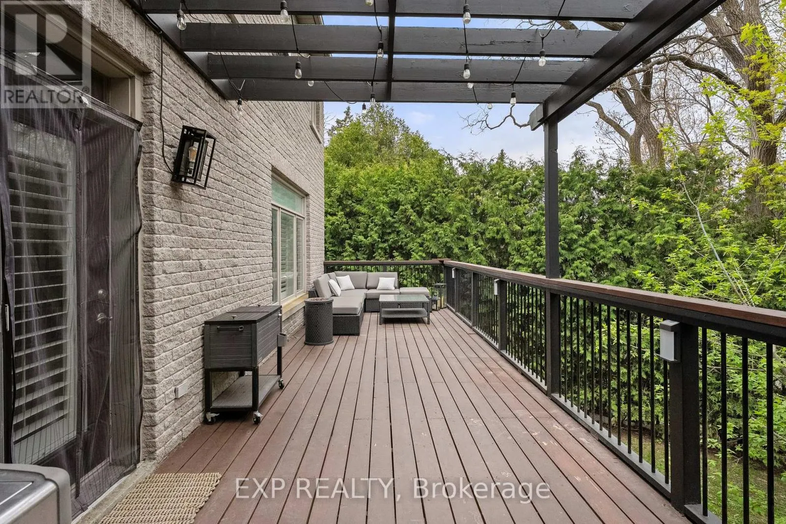 112 TYLER STREET