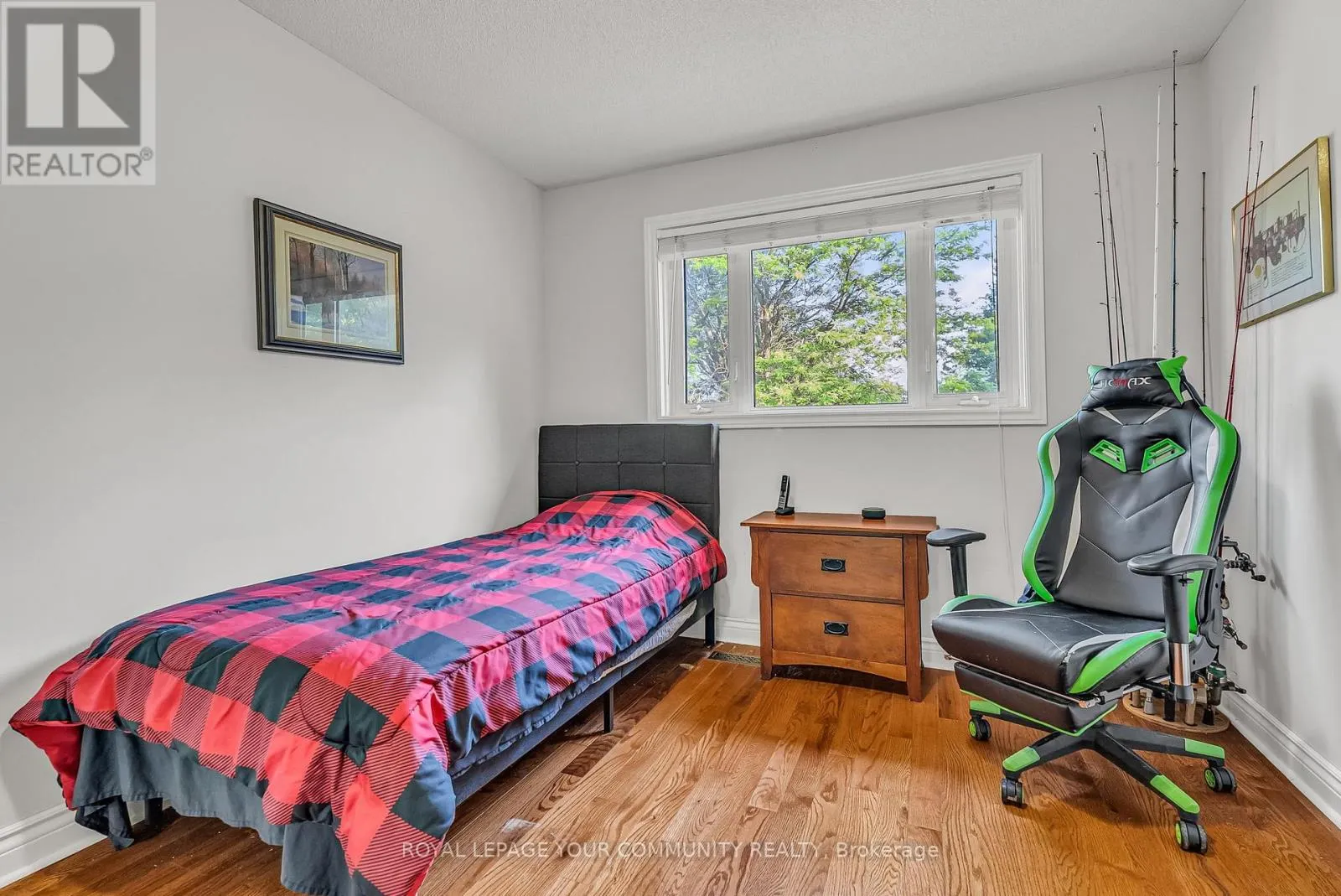 55 LENSMITH DRIVE
