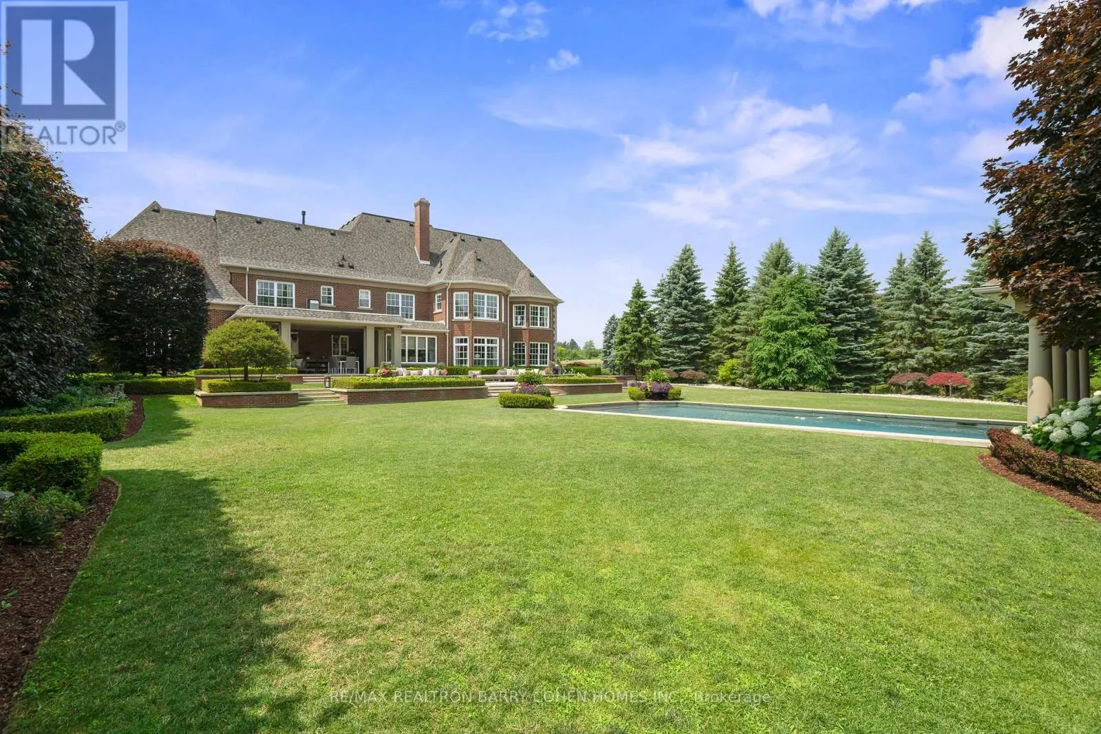 91 FAIRFIELD DRIVE