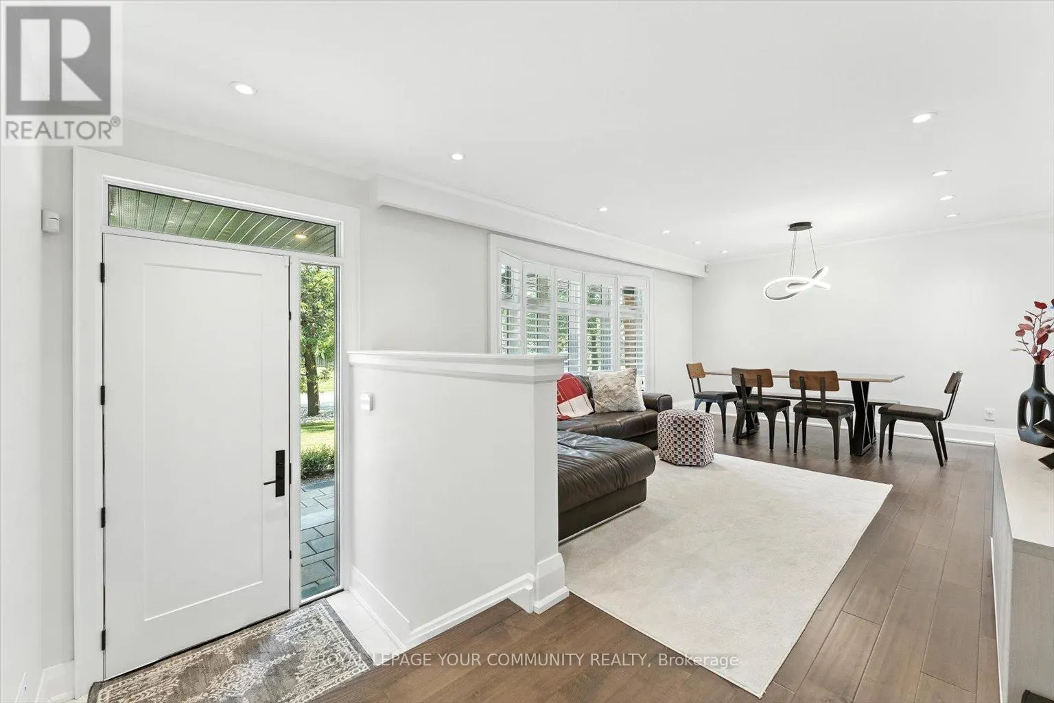 165 CLEARVIEW HEIGHTS