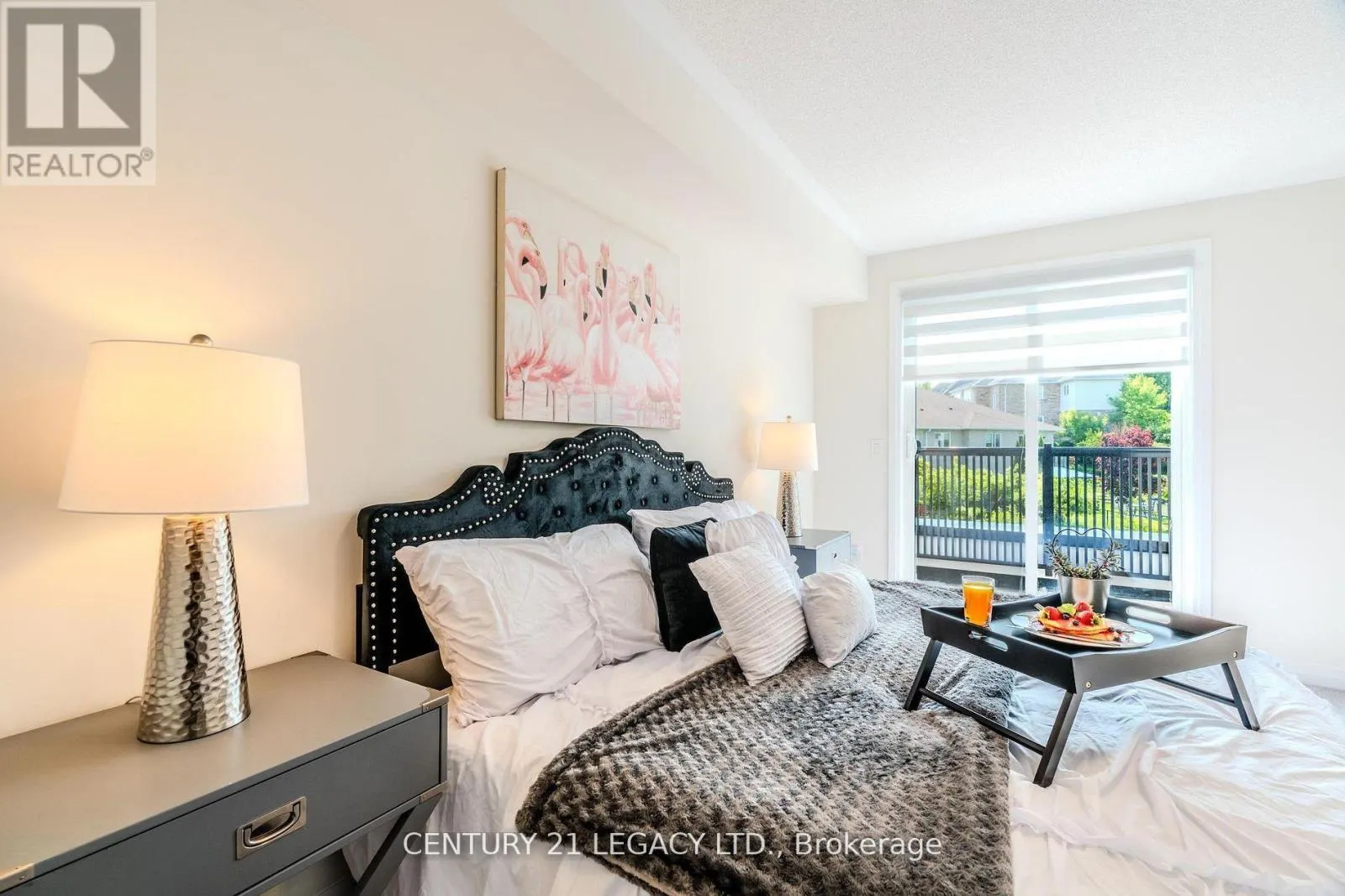 10 - 31 BAYNES WAY