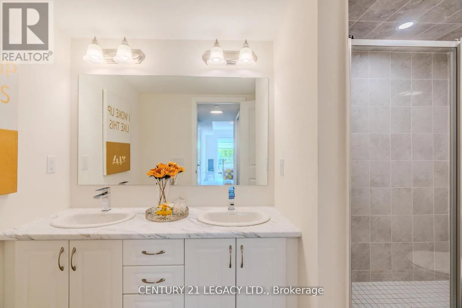 10 - 31 BAYNES WAY